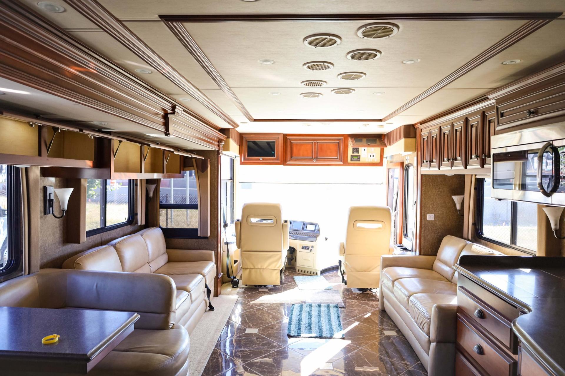 2013 Newmar 2013 Newmar Dutchstar 4347 - thumbnail 10
