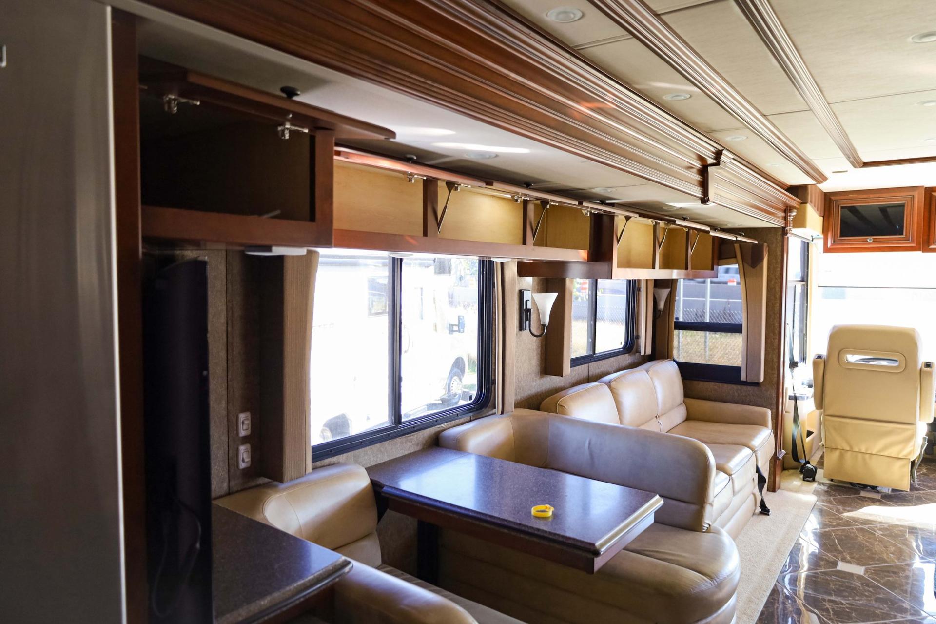 2013 Newmar 2013 Newmar Dutchstar 4347 - thumbnail 12