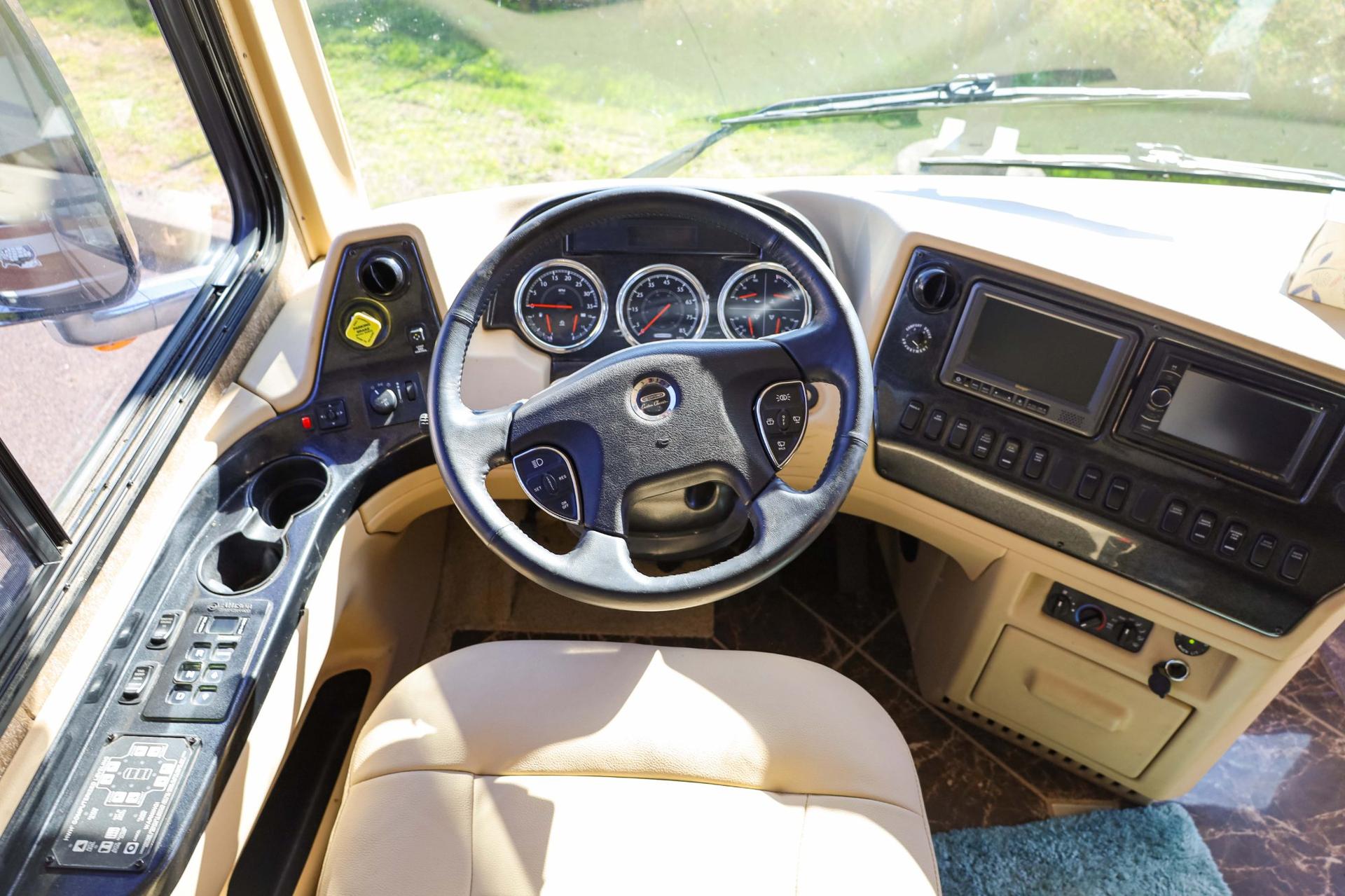 2013 Newmar 2013 Newmar Dutchstar 4347 - thumbnail 15