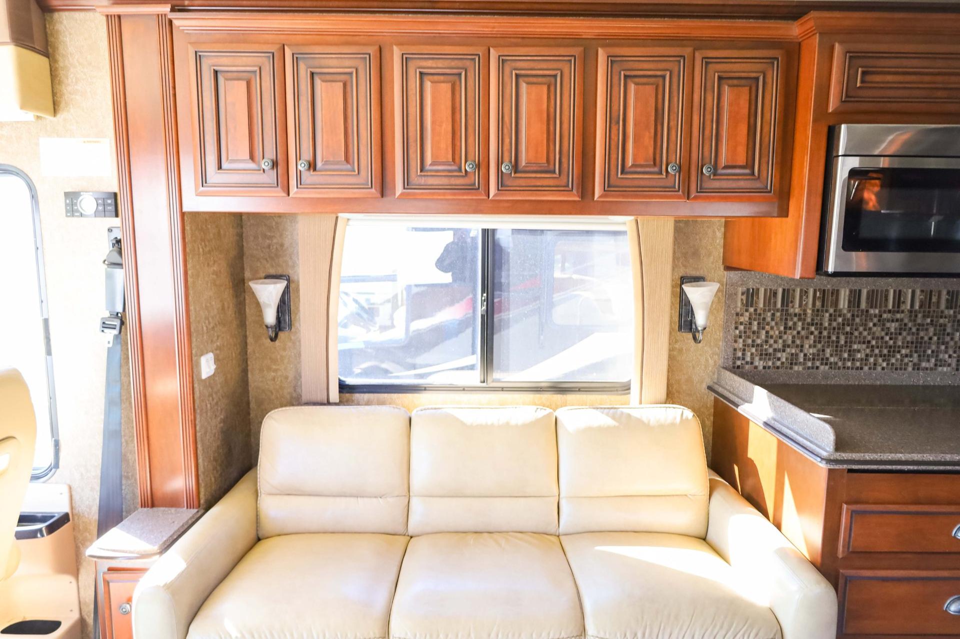 2013 Newmar 2013 Newmar Dutchstar 4347 - thumbnail 16