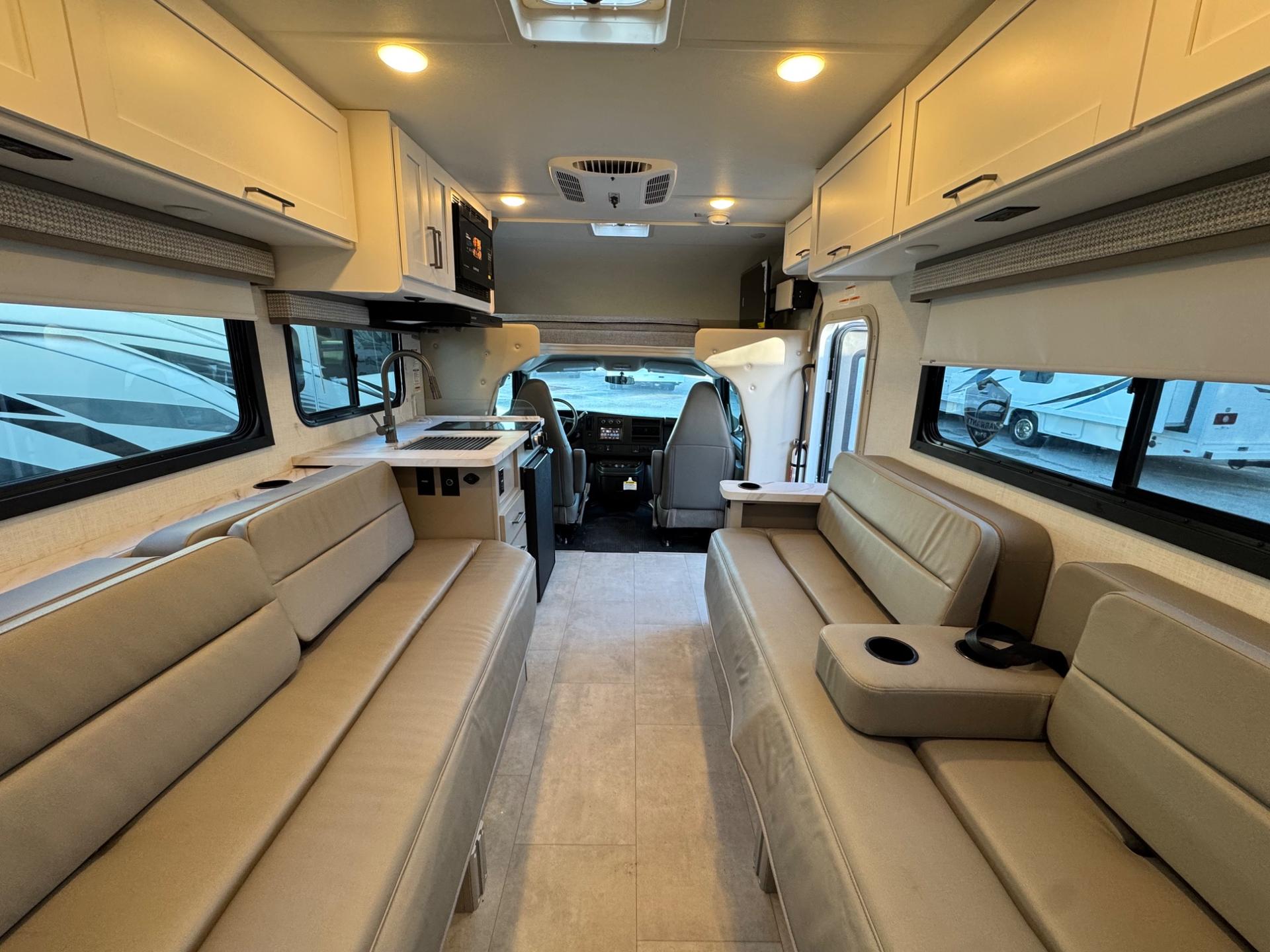 2026 Thor Motor Coach 2026 Thor Motor Coach Quantum - thumbnail 9