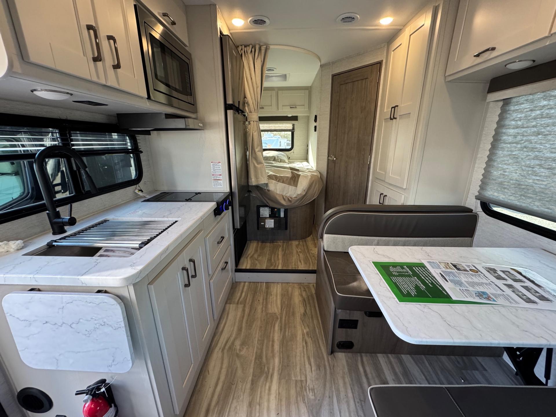 2026 Gulf Stream 2026 Gulf Stream Conquest Class C - thumbnail 8