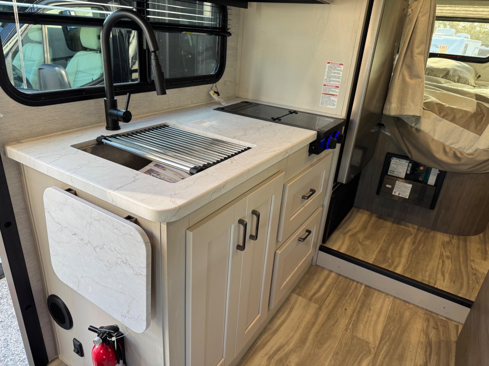 2026 Gulf Stream 2026 Gulf Stream Conquest Class C - thumbnail 13