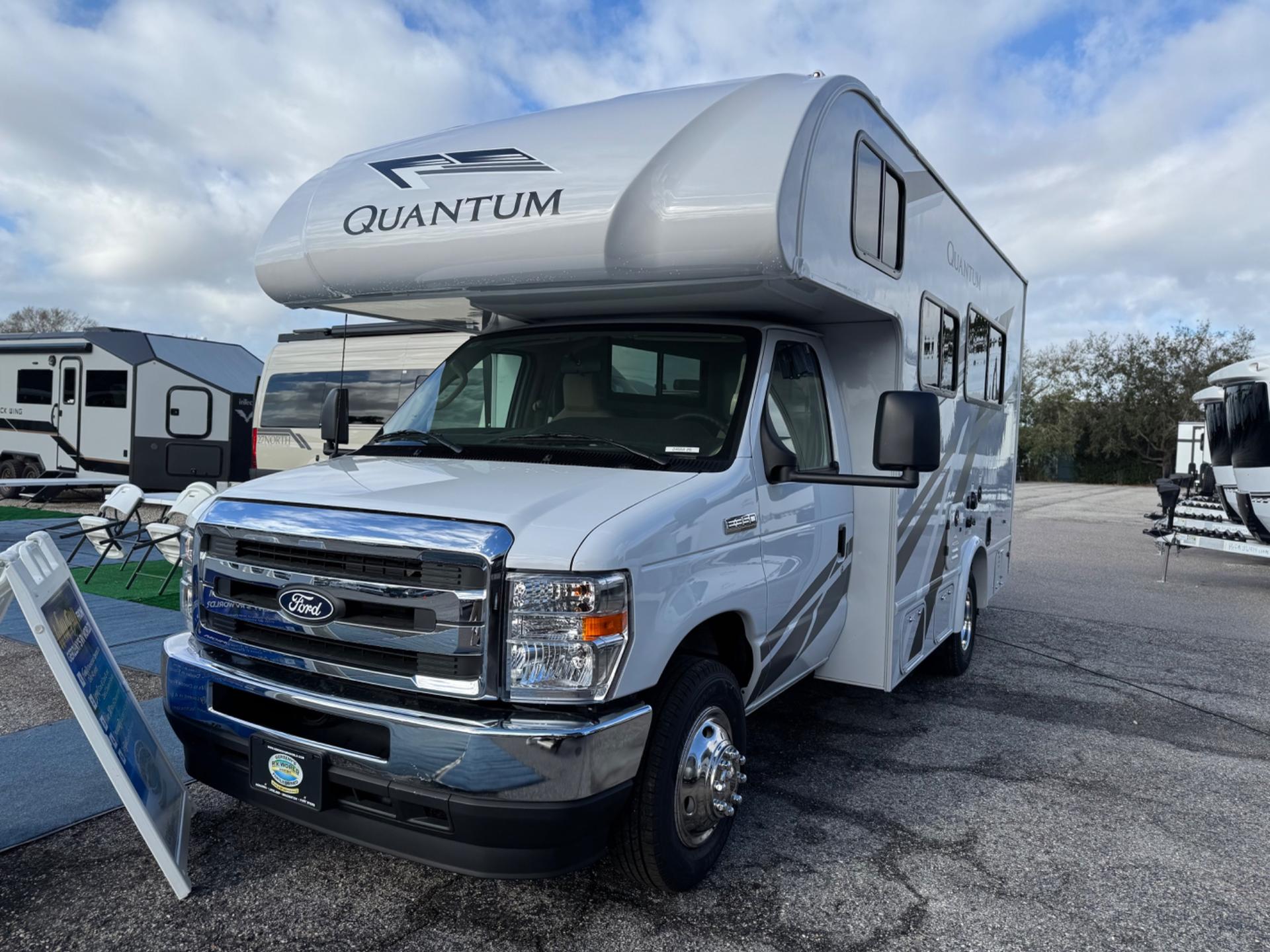 2026 Thor Motor Coach 2026 Thor Motor Coach Quantum - thumbnail 3