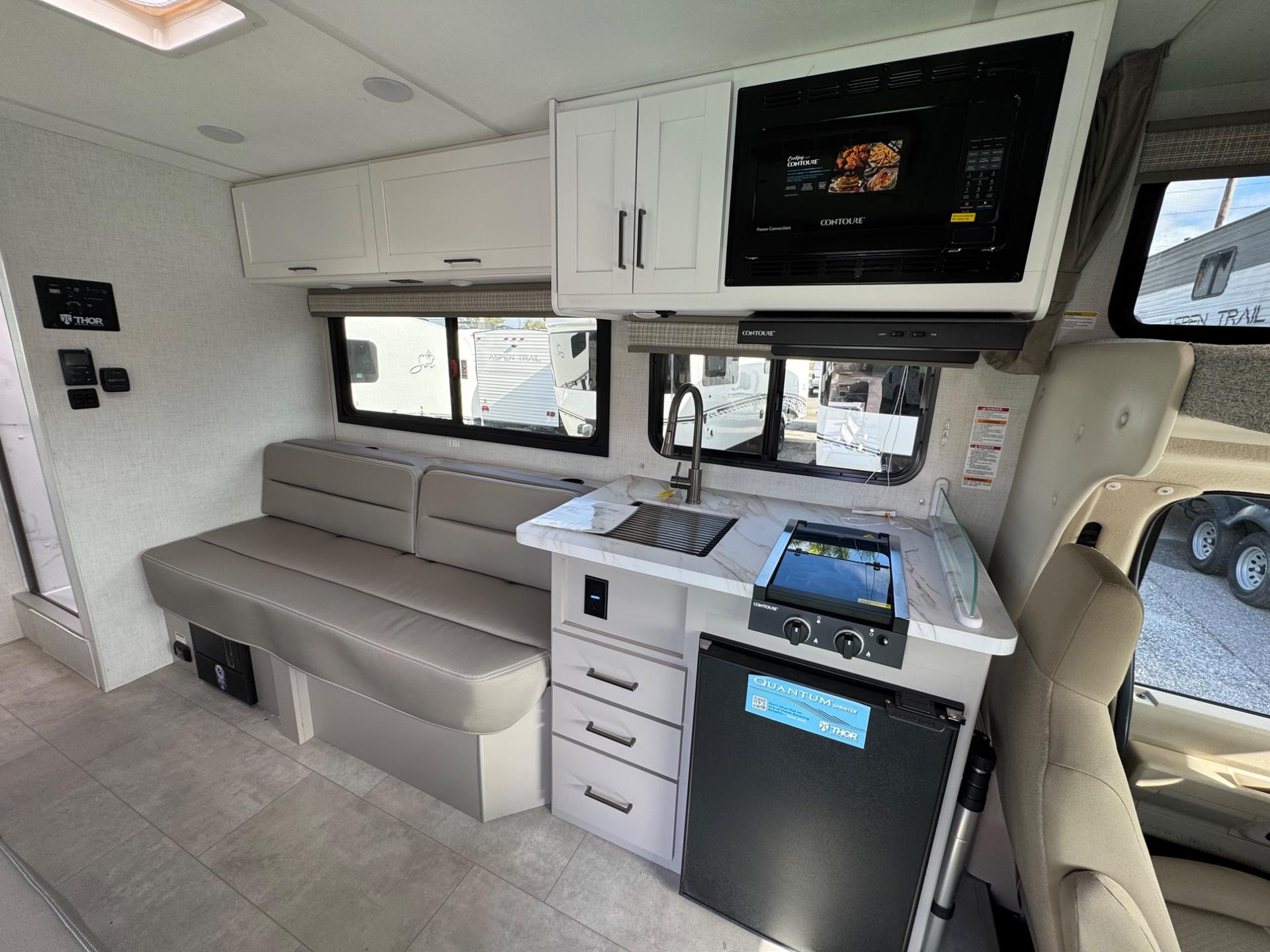 2026 Thor Motor Coach 2026 Thor Motor Coach Quantum - thumbnail 10