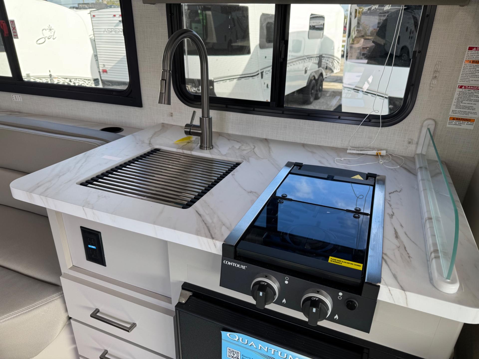 2026 Thor Motor Coach 2026 Thor Motor Coach Quantum - thumbnail 11