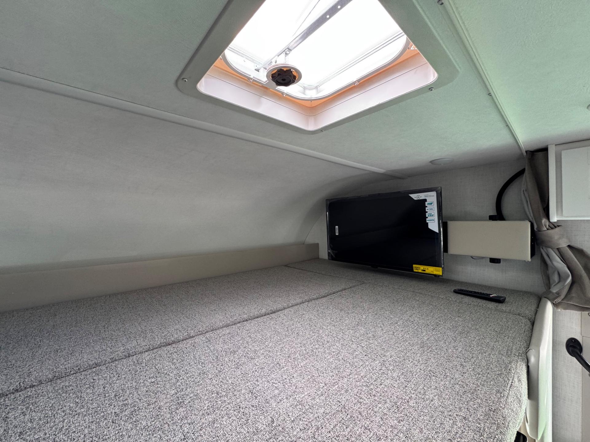 2026 Thor Motor Coach 2026 Thor Motor Coach Quantum - thumbnail 18