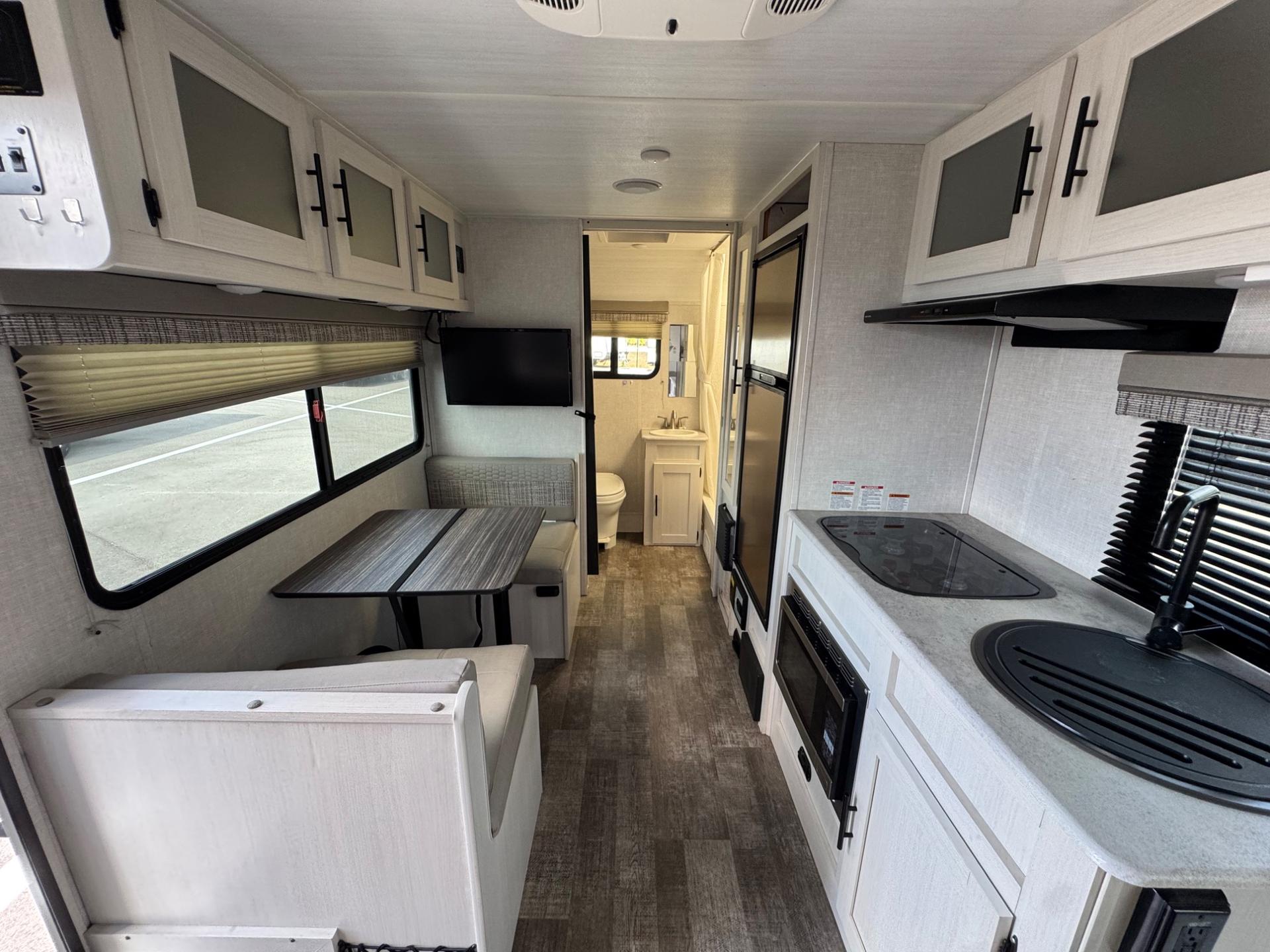 2022 Forest River 2022 Forest River R-Pod - thumbnail 7