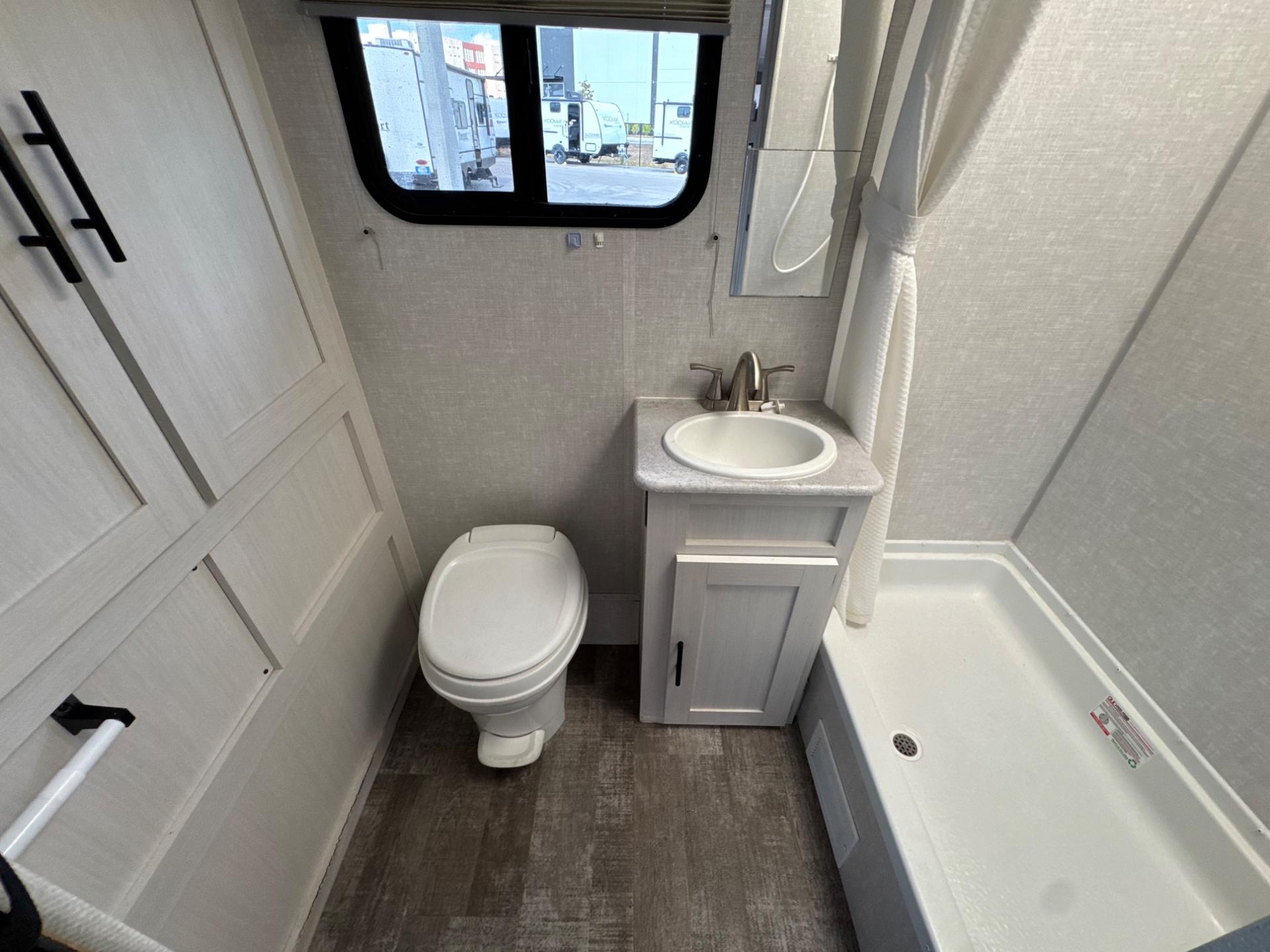 2022 Forest River 2022 Forest River R-Pod - thumbnail 17