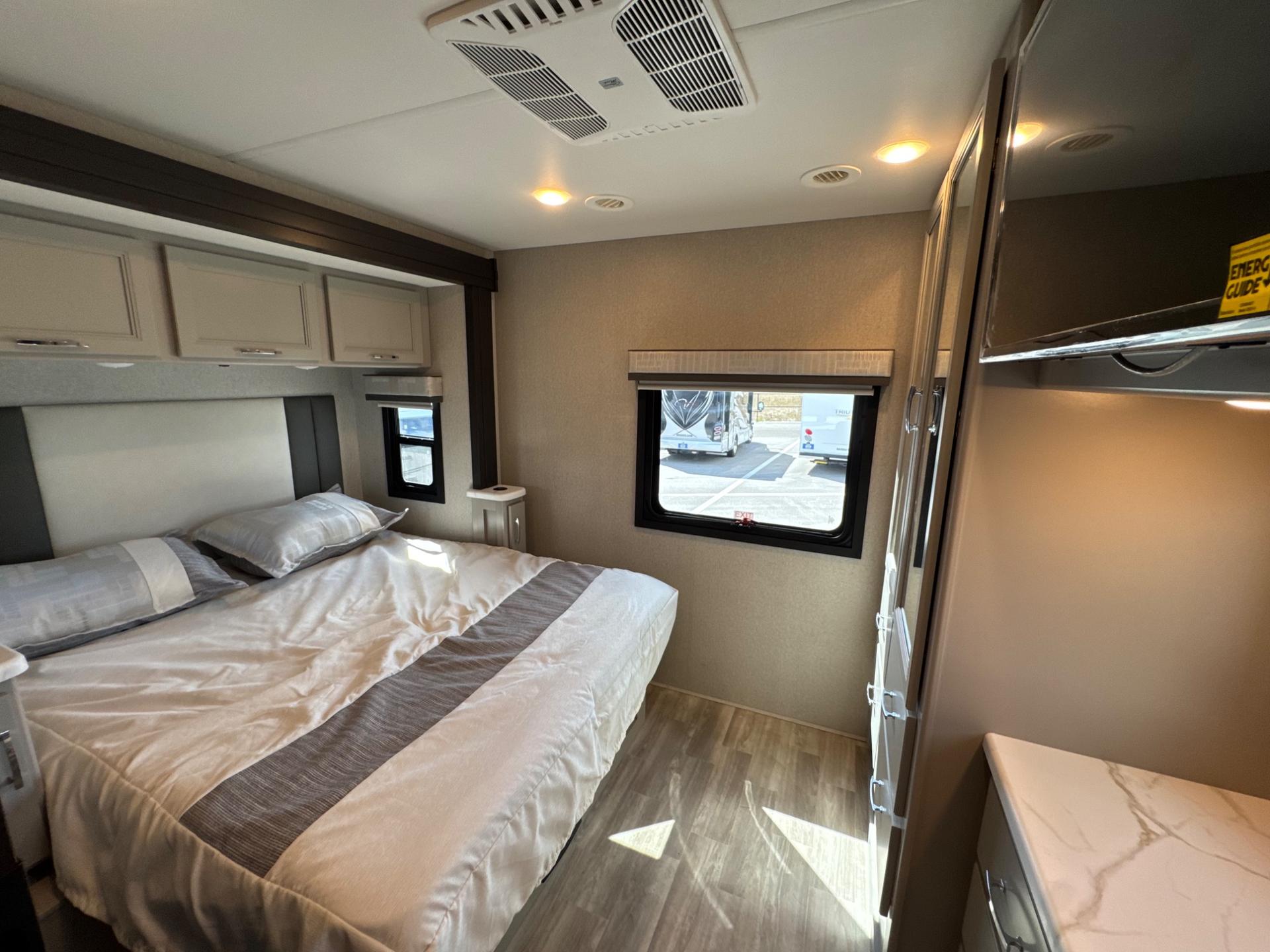 2026 Thor Motor Coach 2026 Thor Motor Coach Omni Trail - thumbnail 21