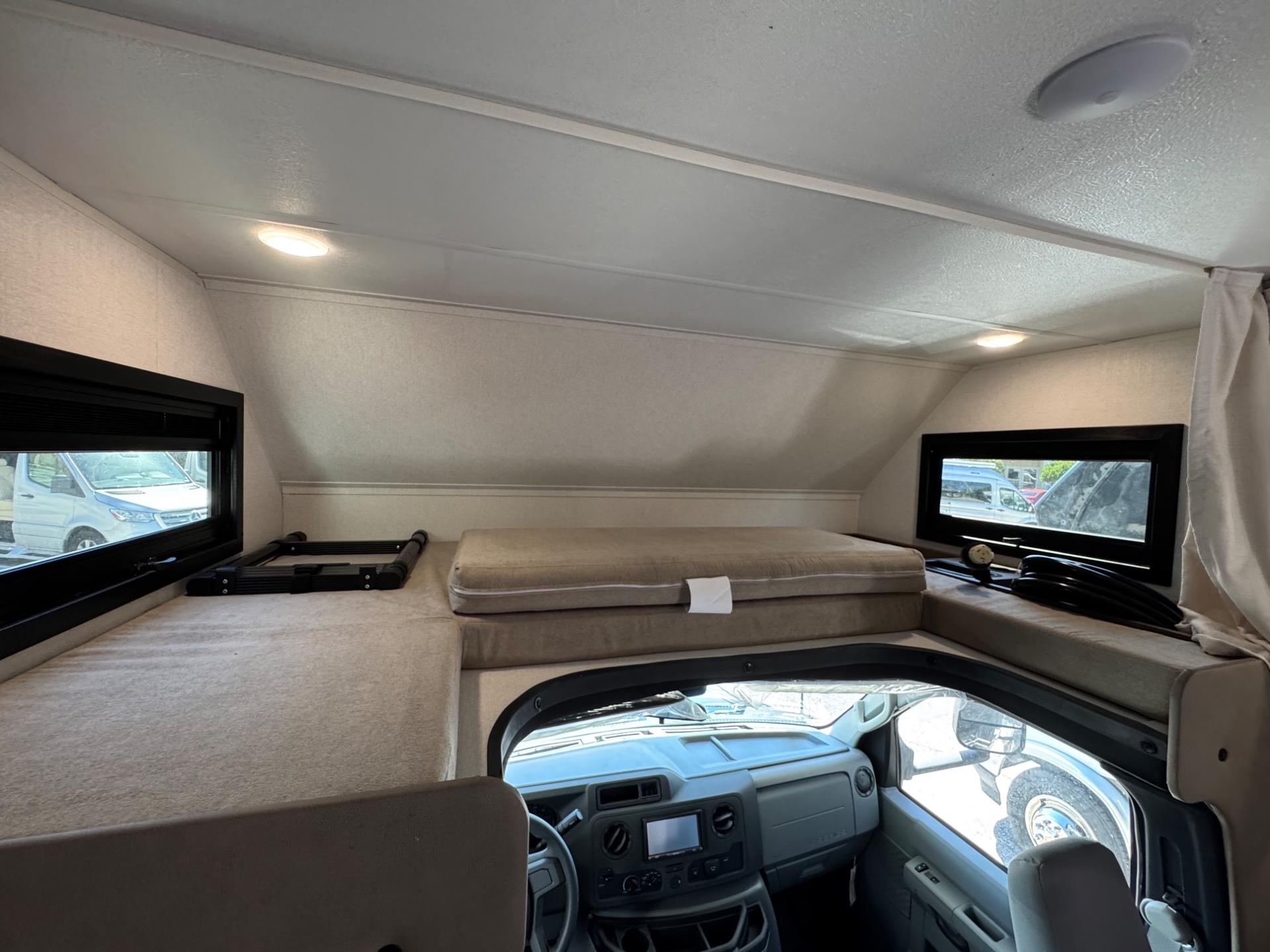 2026 East to West 2026 East to West College Avenue - thumbnail 17