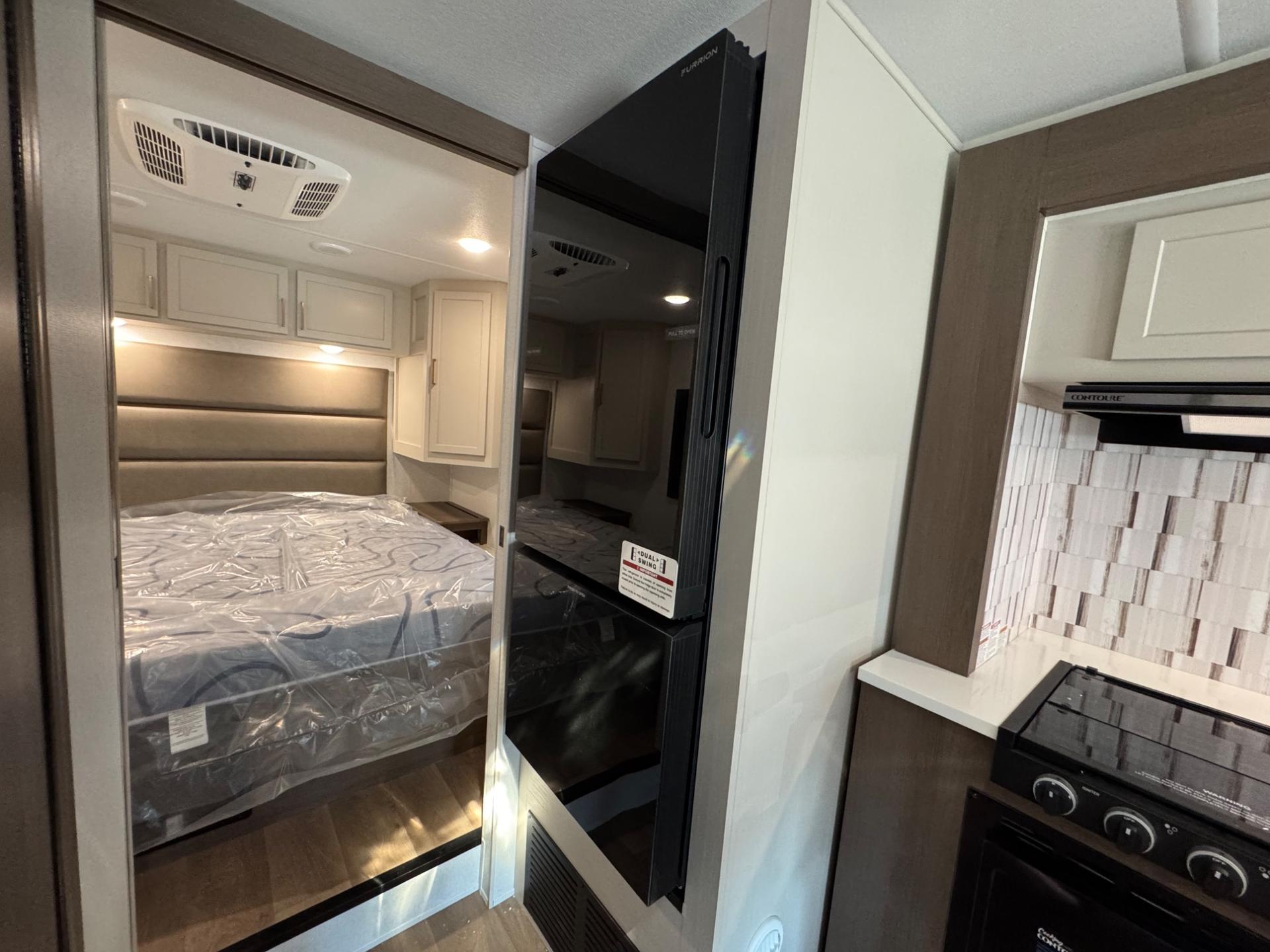 2026 East to West 2026 East to West College Avenue - thumbnail 19