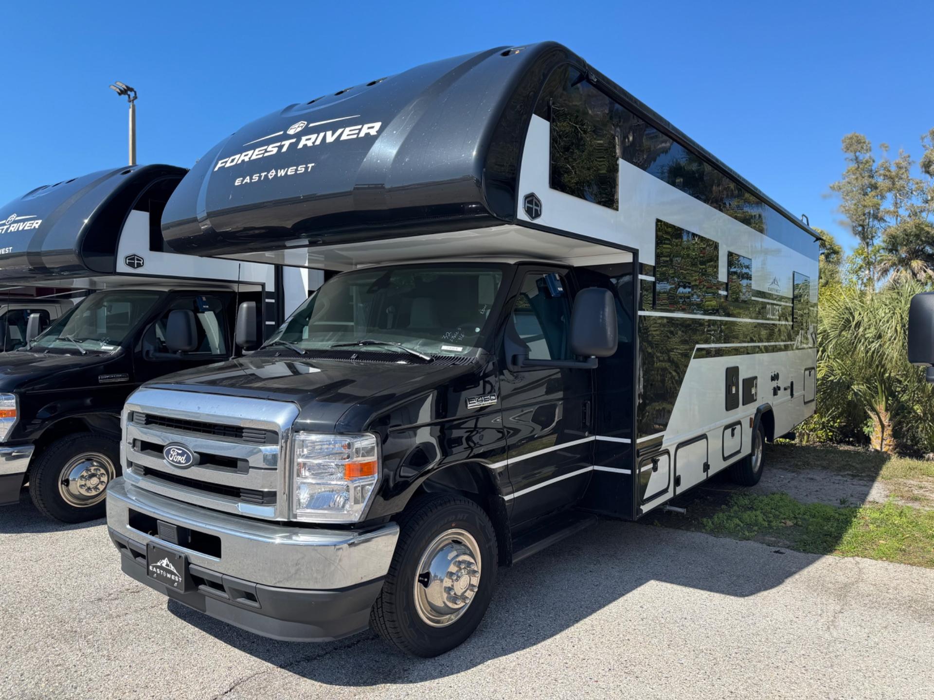 2026 East to West 2026 East to West College Avenue - thumbnail 3