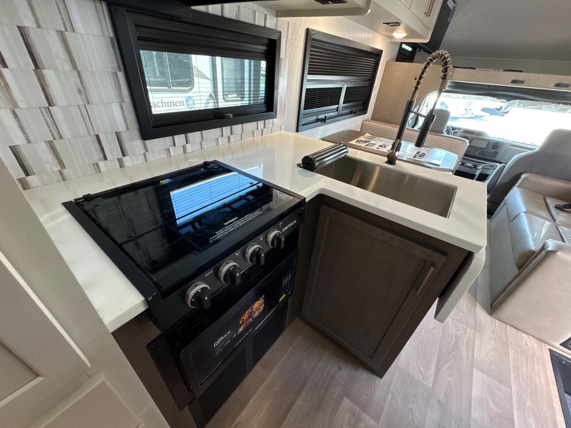 2026 East to West 2026 East to West College Avenue - thumbnail 9