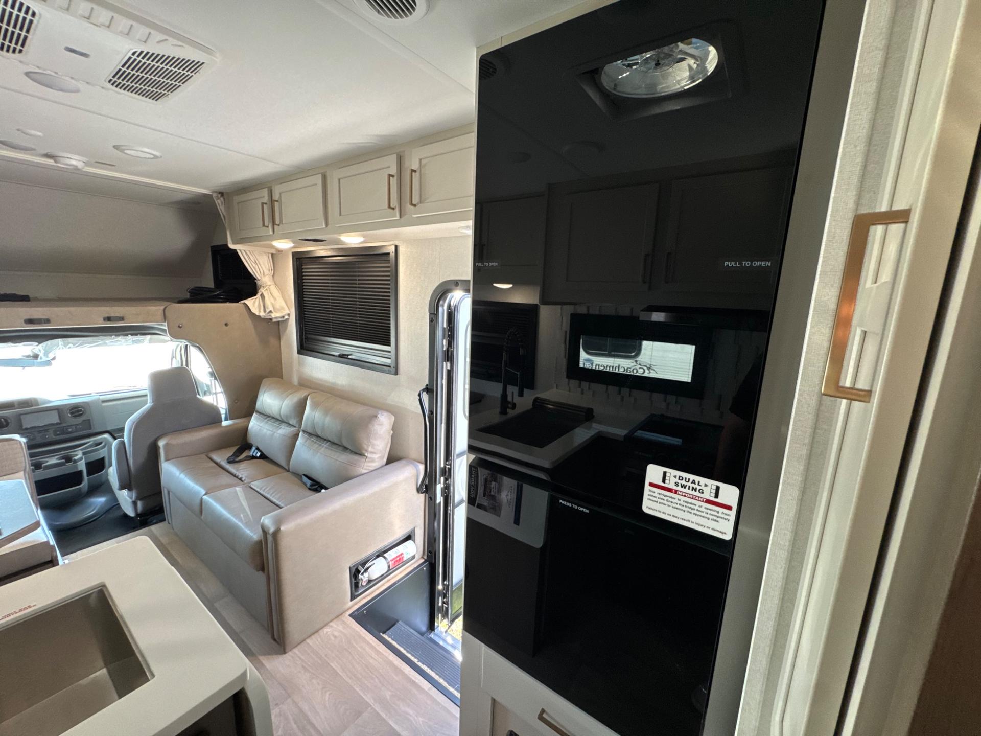 2026 East to West 2026 East to West College Avenue - thumbnail 13