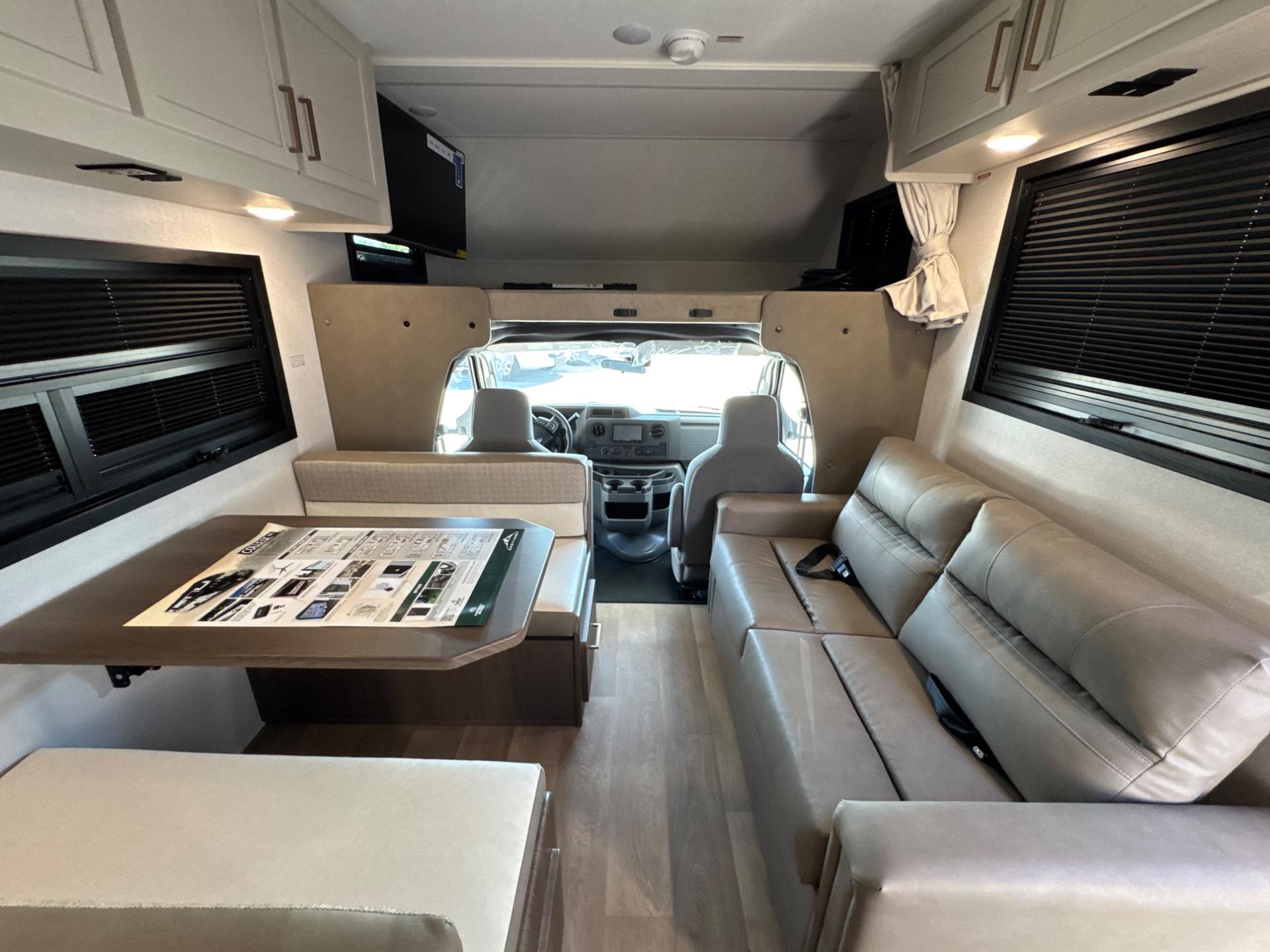 2026 East to West 2026 East to West College Avenue - thumbnail 14