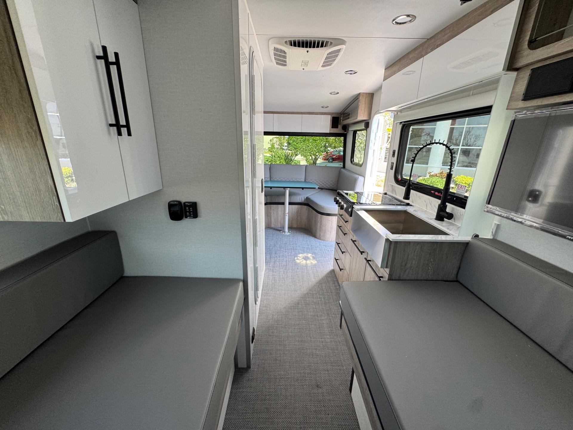 2026 inTech RV 2026 inTech RV Sol - thumbnail 9