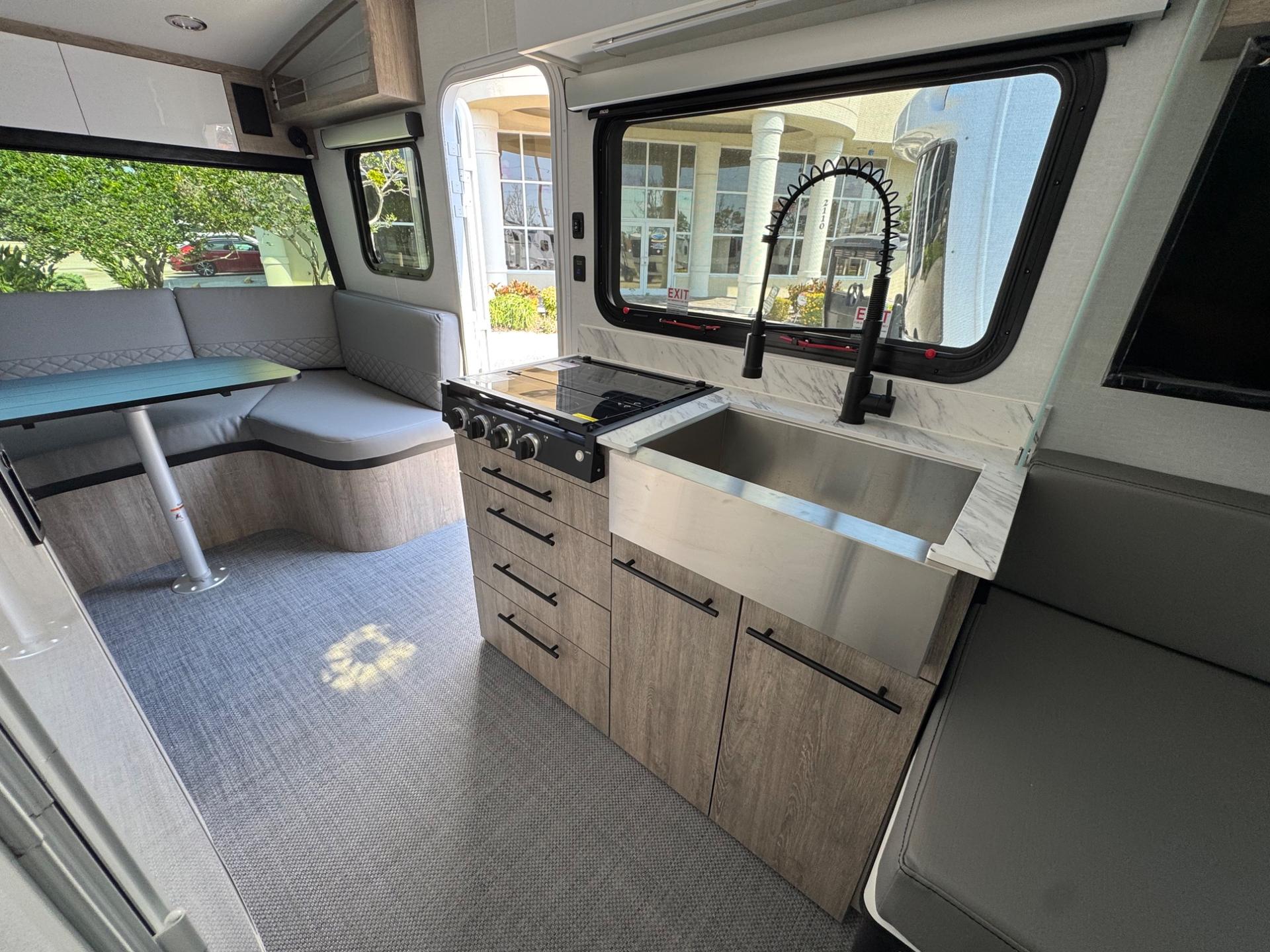 2026 inTech RV 2026 inTech RV Sol - thumbnail 10