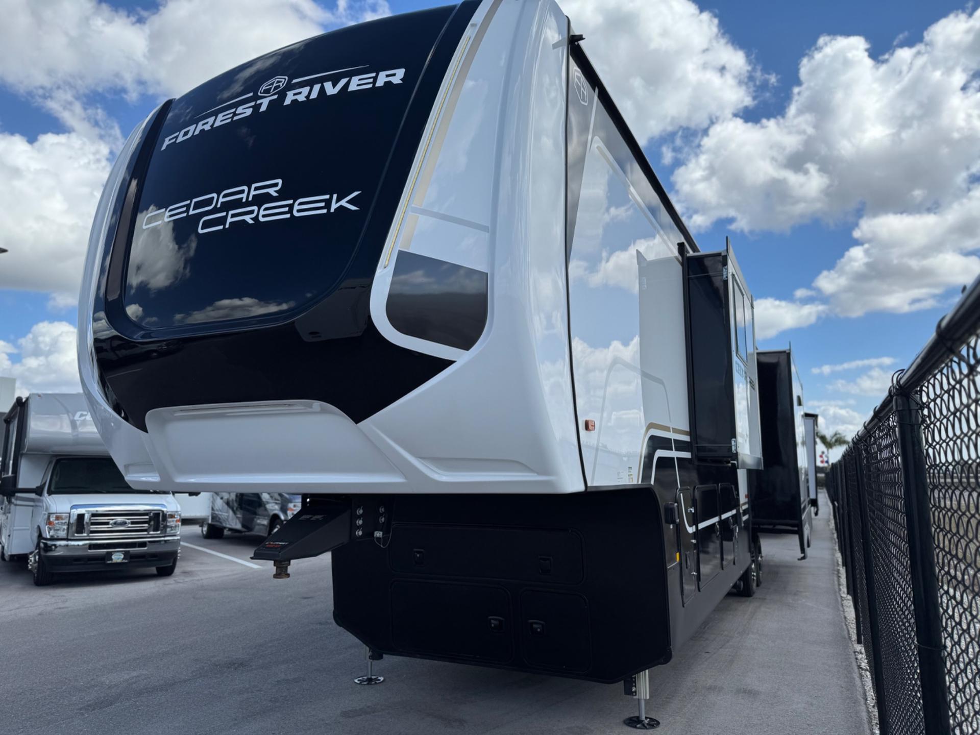 2026 Forest River 2026 Forest River Cedar Creek - thumbnail 3