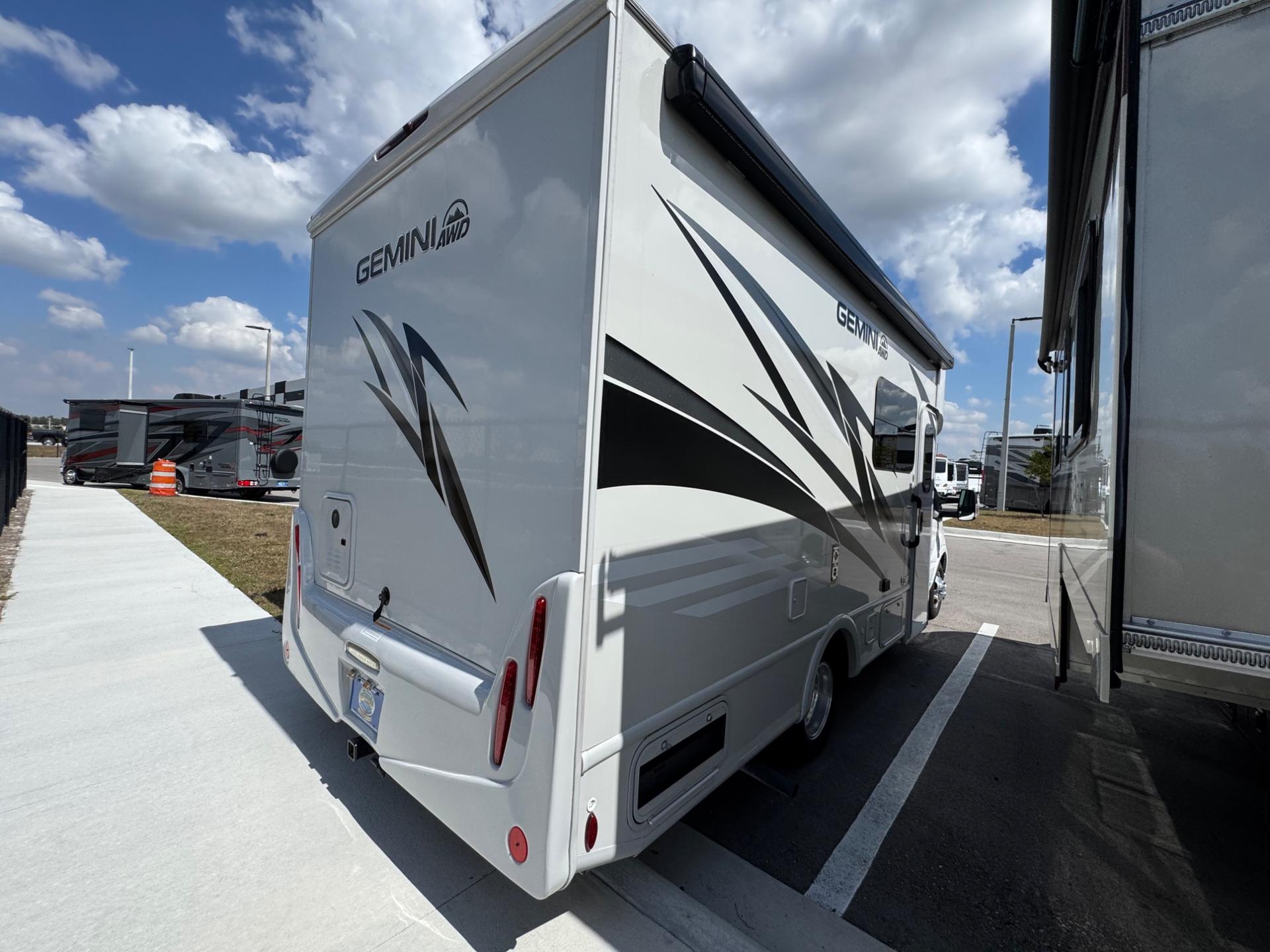 2025 Thor Motor Coach 2025 Thor Motor Coach Gemini - thumbnail 5