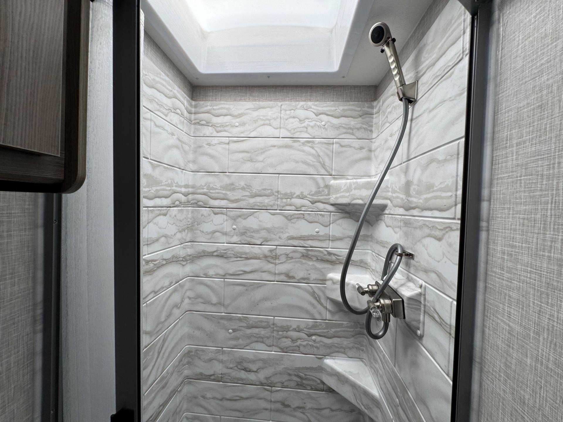 2025 Thor Motor Coach 2025 Thor Motor Coach Gemini - thumbnail 20