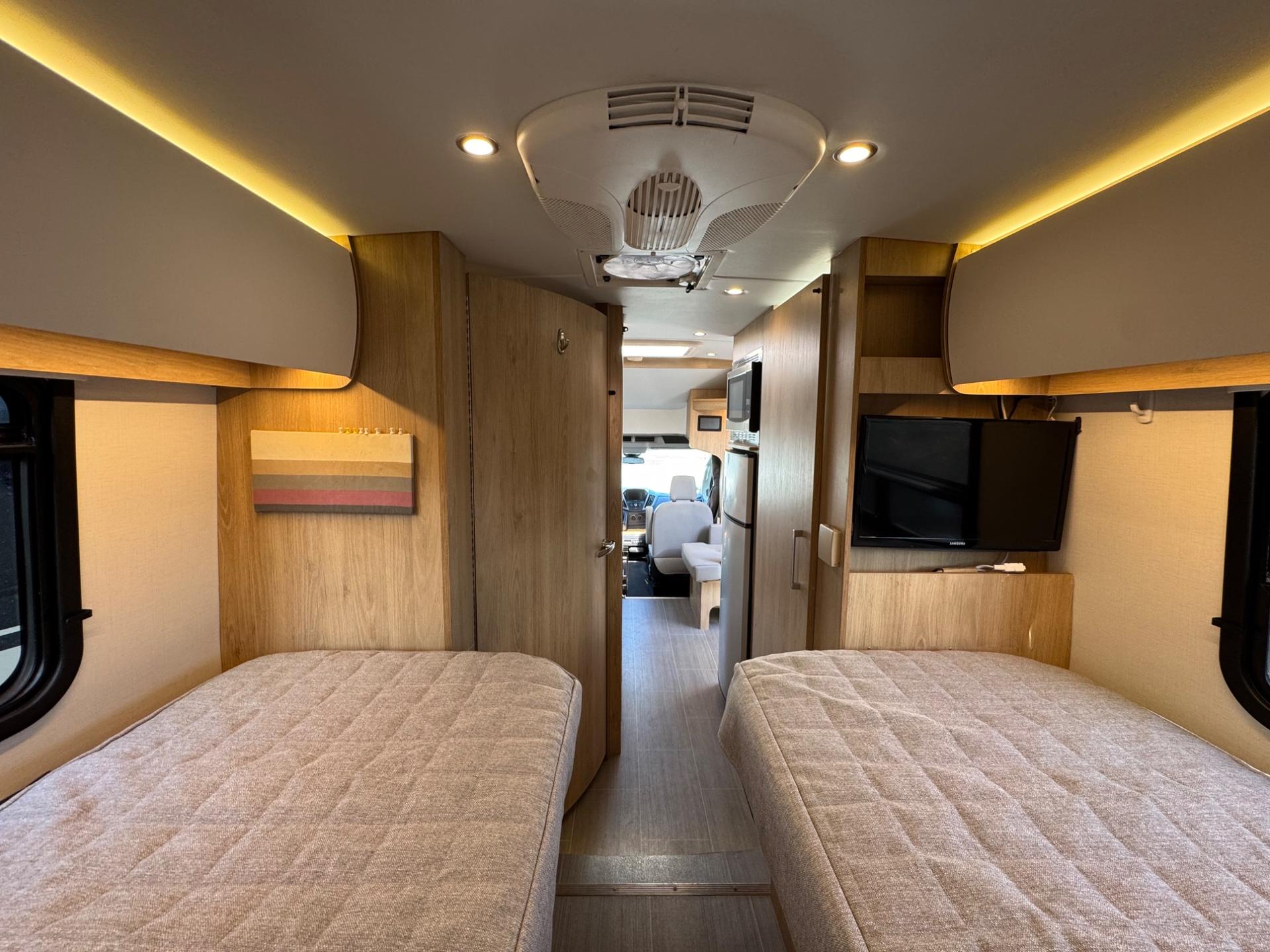 2019 Leisure Travel Vans 2019 Leisure Travel Vans Wonder - thumbnail 38