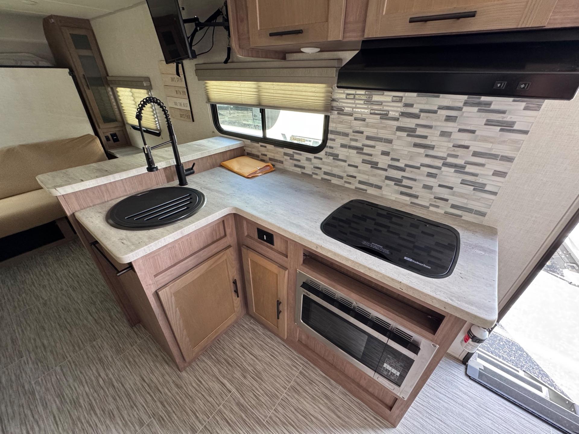 2020 Forest River 2020 Forest River No Boundaries - thumbnail 8