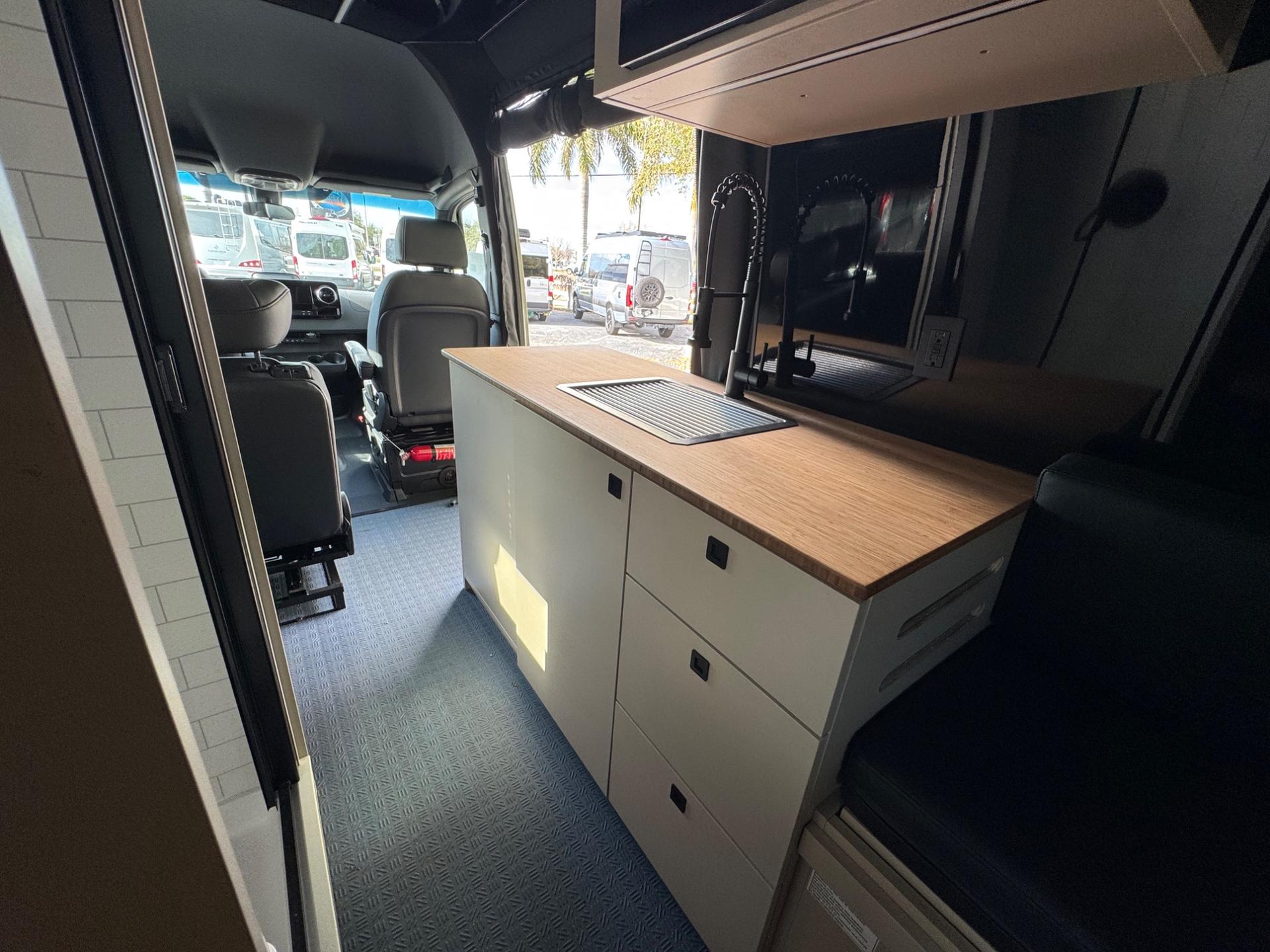 2026 27North 2026 27North Venture - thumbnail 9