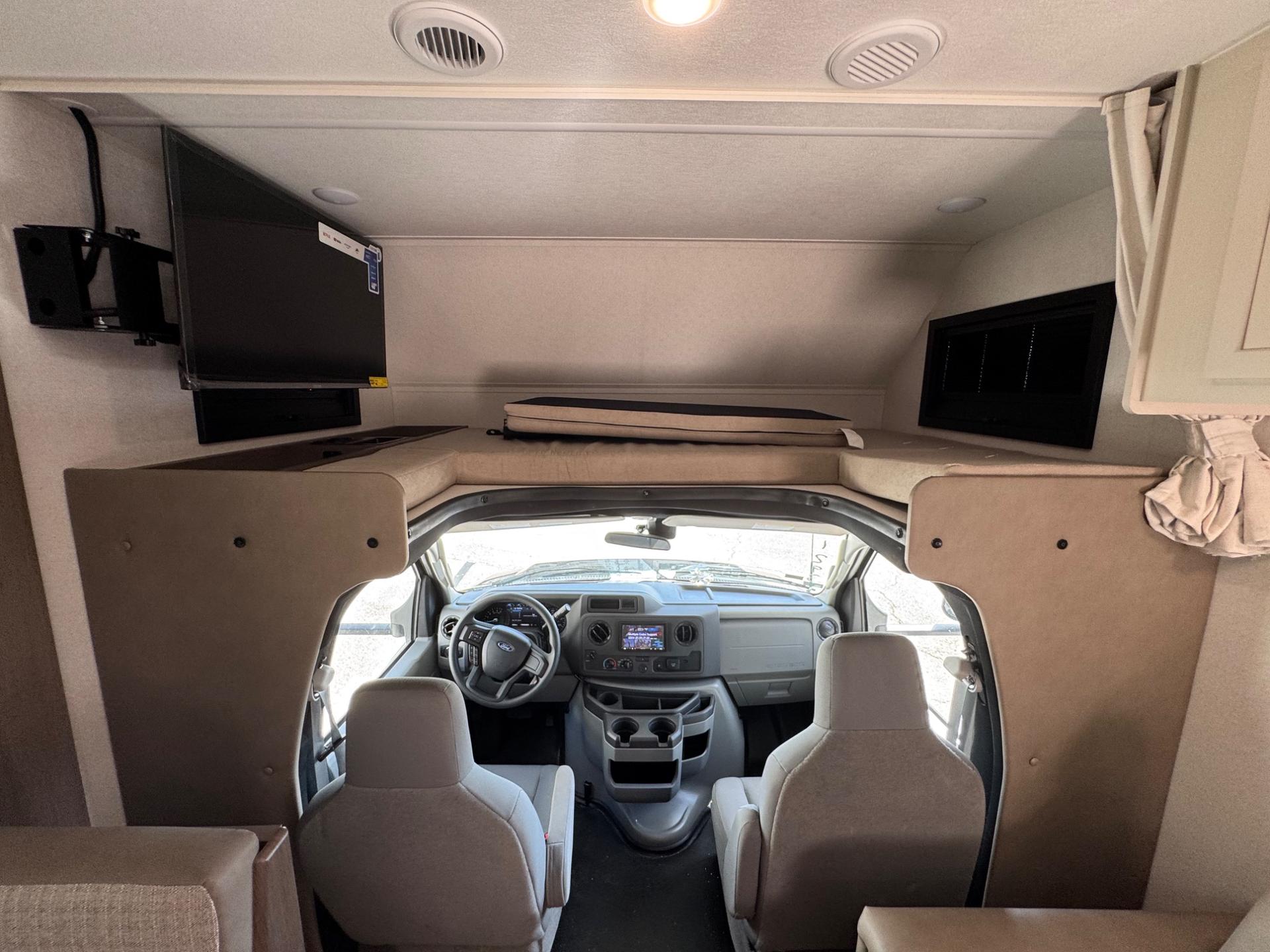 2026 East to West 2026 East to West College Avenue - thumbnail 14