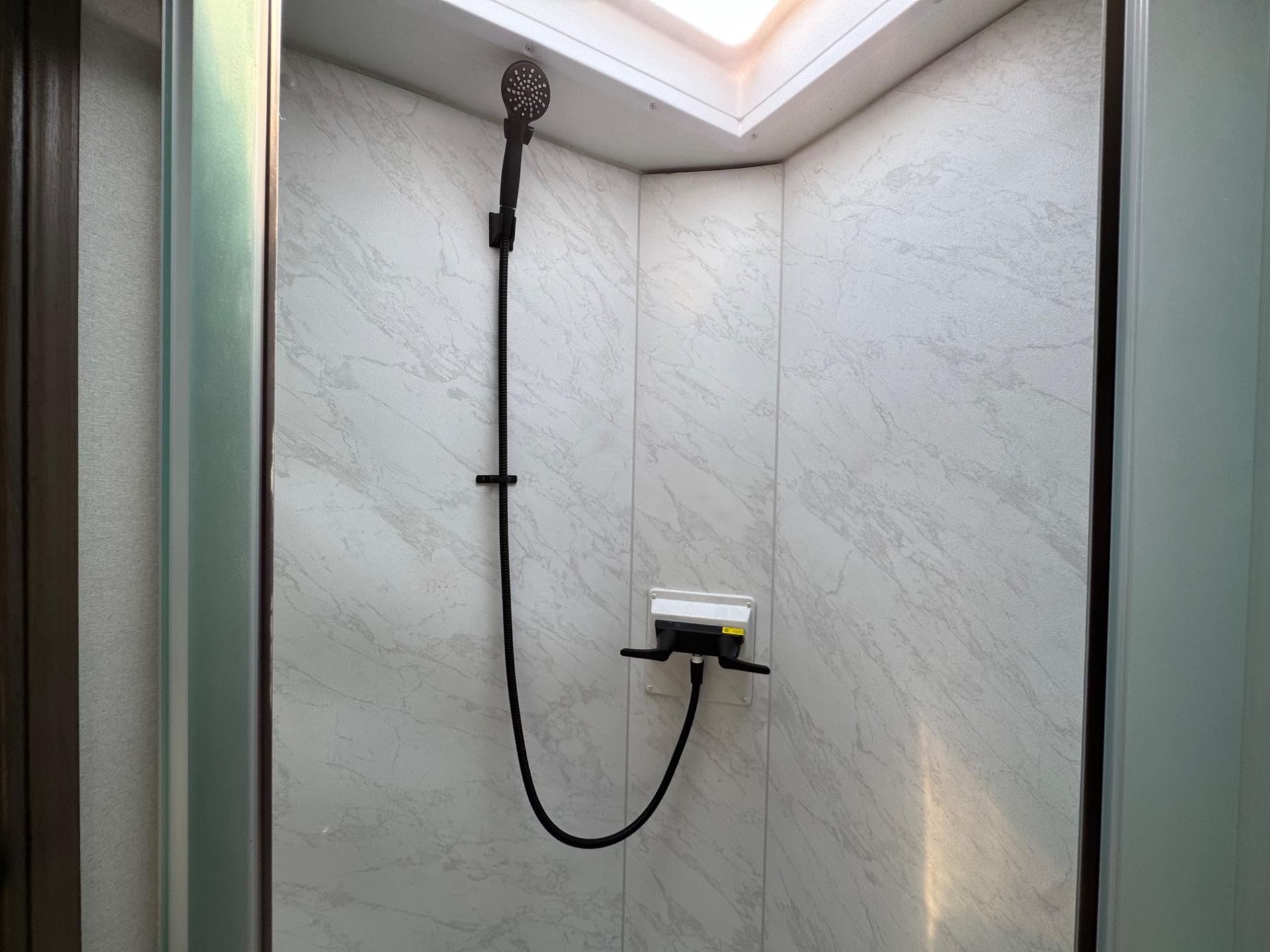 2026 East to West 2026 East to West College Avenue - thumbnail 23