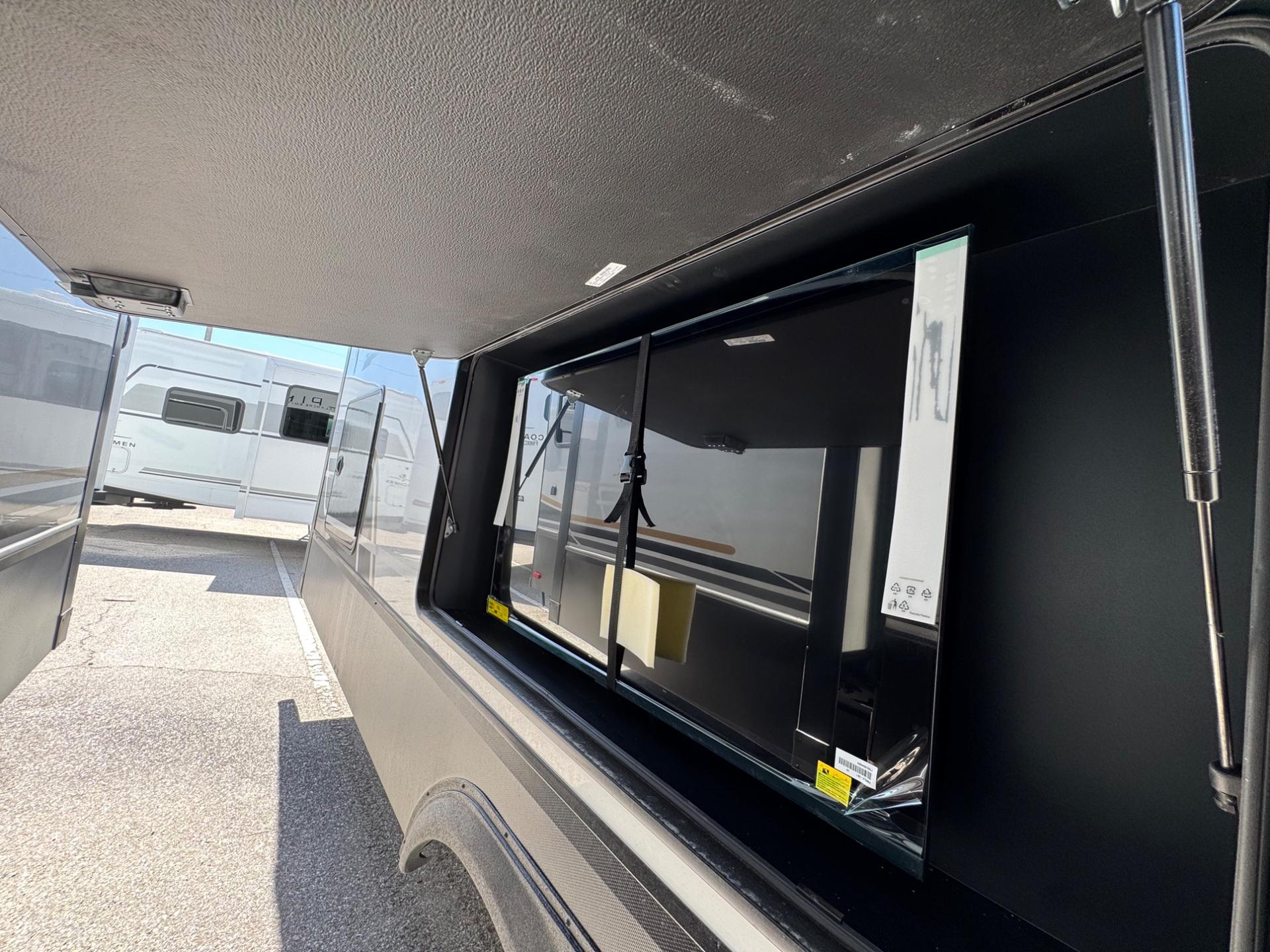 2026 Forest River 2026 Forest River Cedar Creek - thumbnail 33