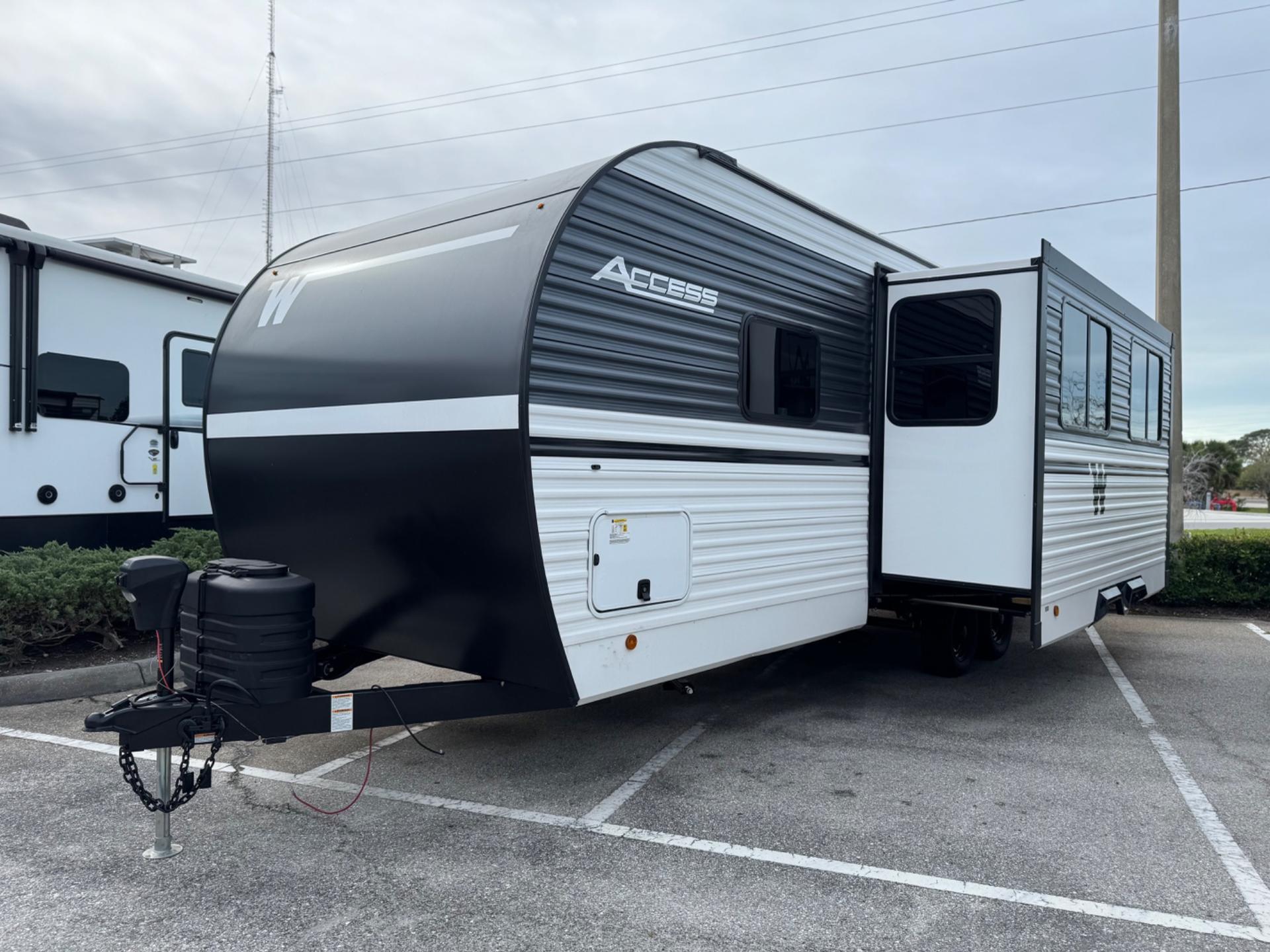 2026 Winnebago 2026 Winnebago Access - thumbnail 3