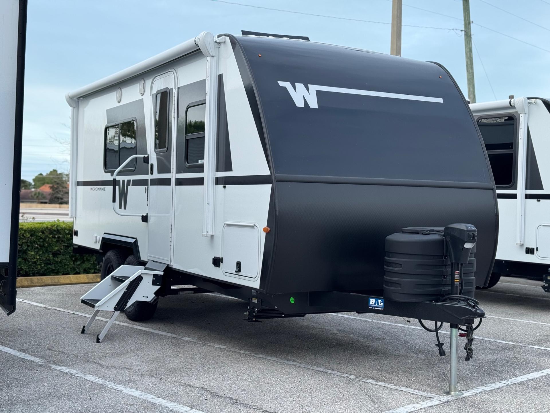 2026 Winnebago Micro Minnie 2000TRB