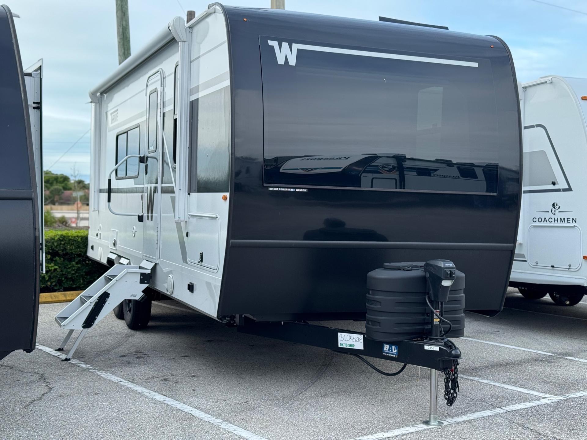 2026 Winnebago Thrive 22MLS
