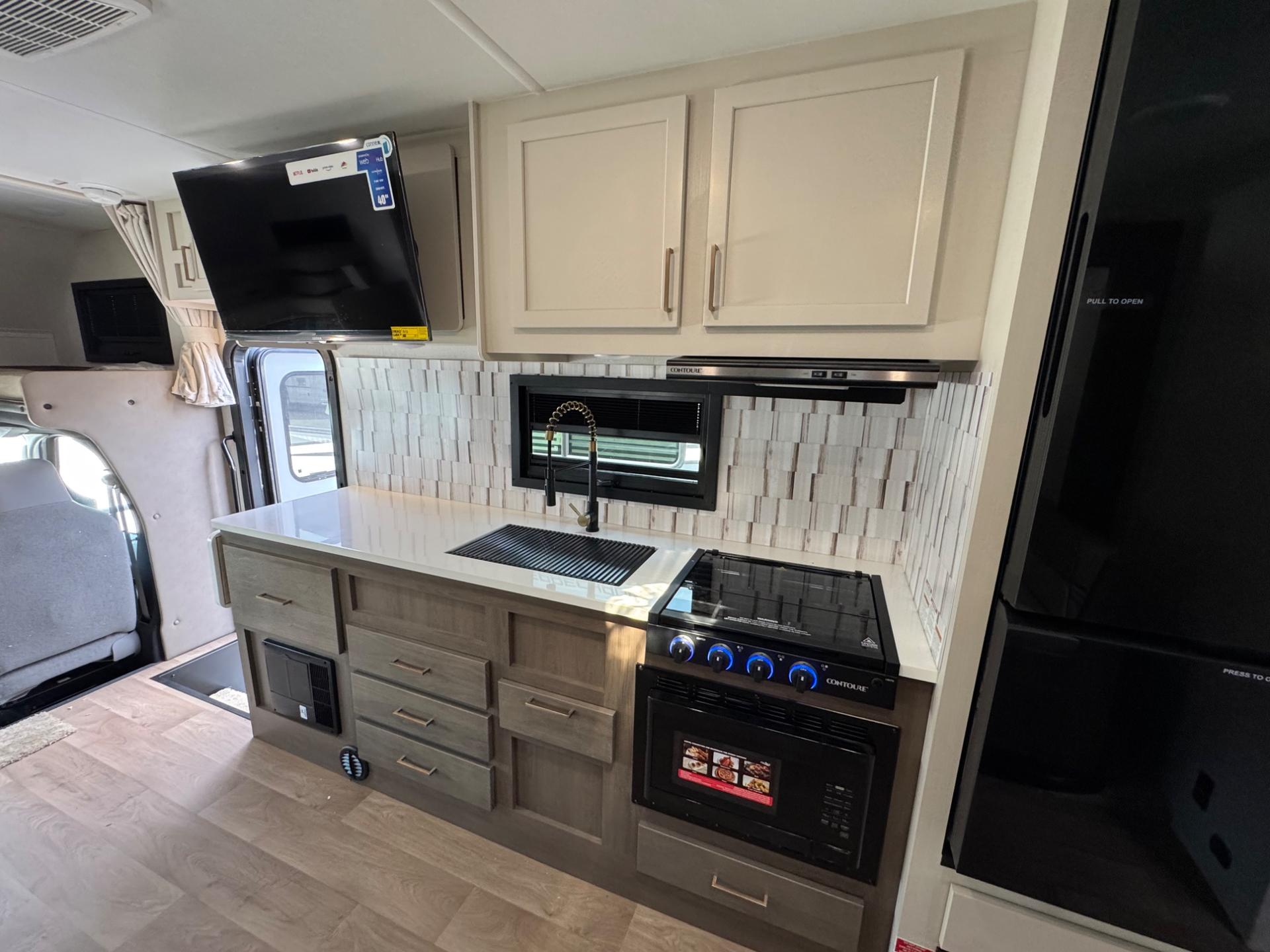 2026 East to West 2026 East to West College Avenue - thumbnail 10