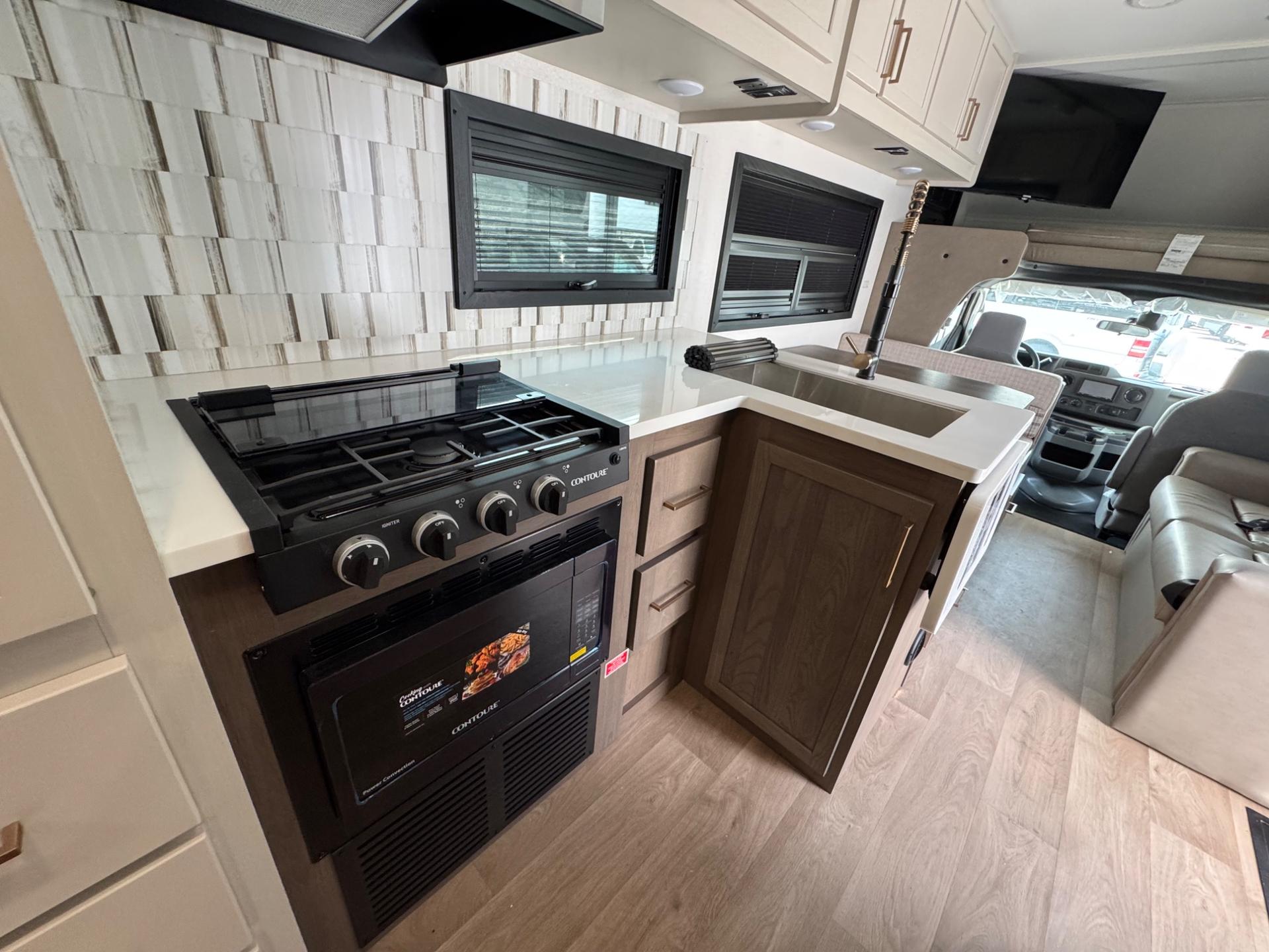 2026 East to West 2026 East to West College Avenue - thumbnail 8