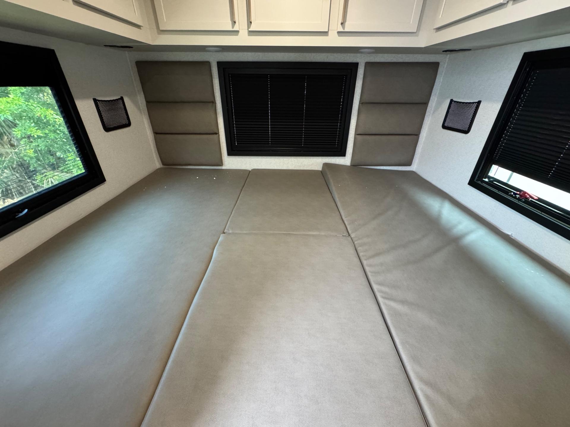 2026 East to West 2026 East to West College Avenue - thumbnail 19