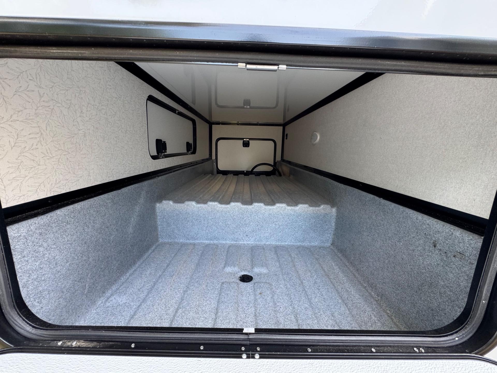 2026 East to West 2026 East to West College Avenue - thumbnail 26