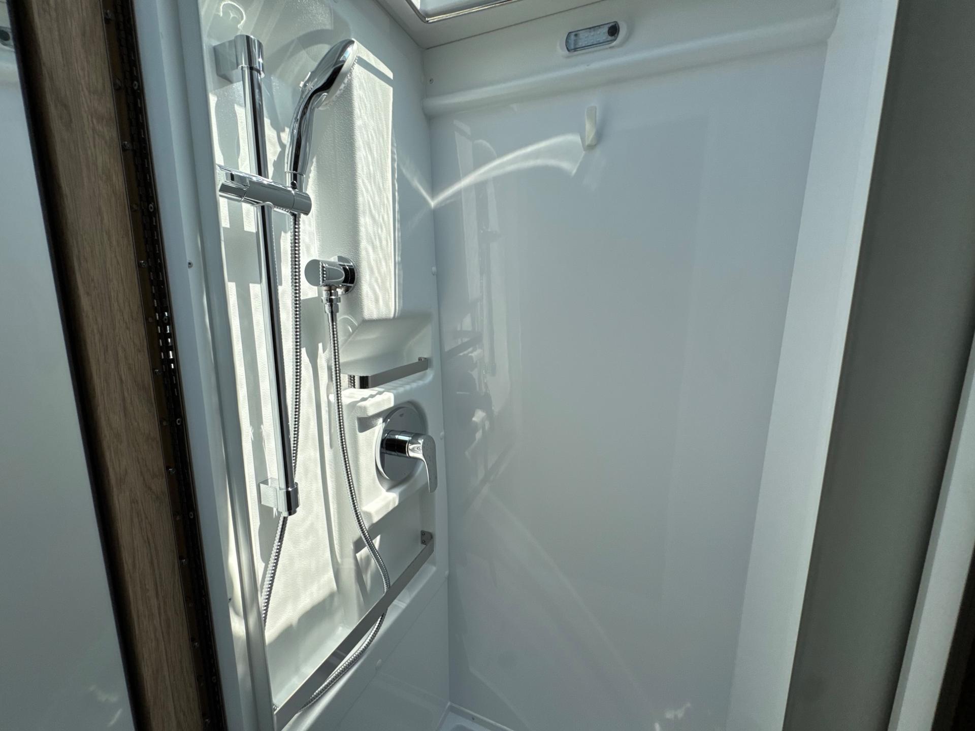 2026 Leisure Travel Vans 2026 Leisure Travel Vans Unity - thumbnail 19