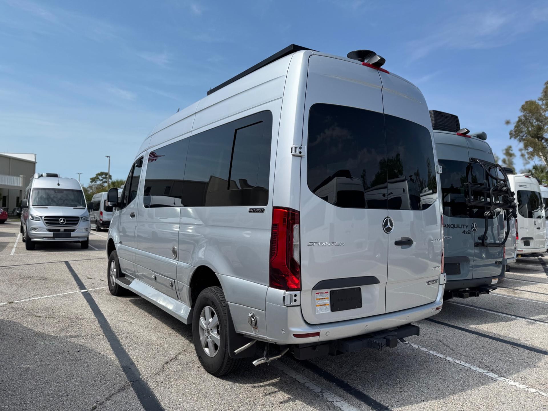 2025 Midwest Automotive Designs 2025 Midwest Automotive Designs Patriot - thumbnail 4