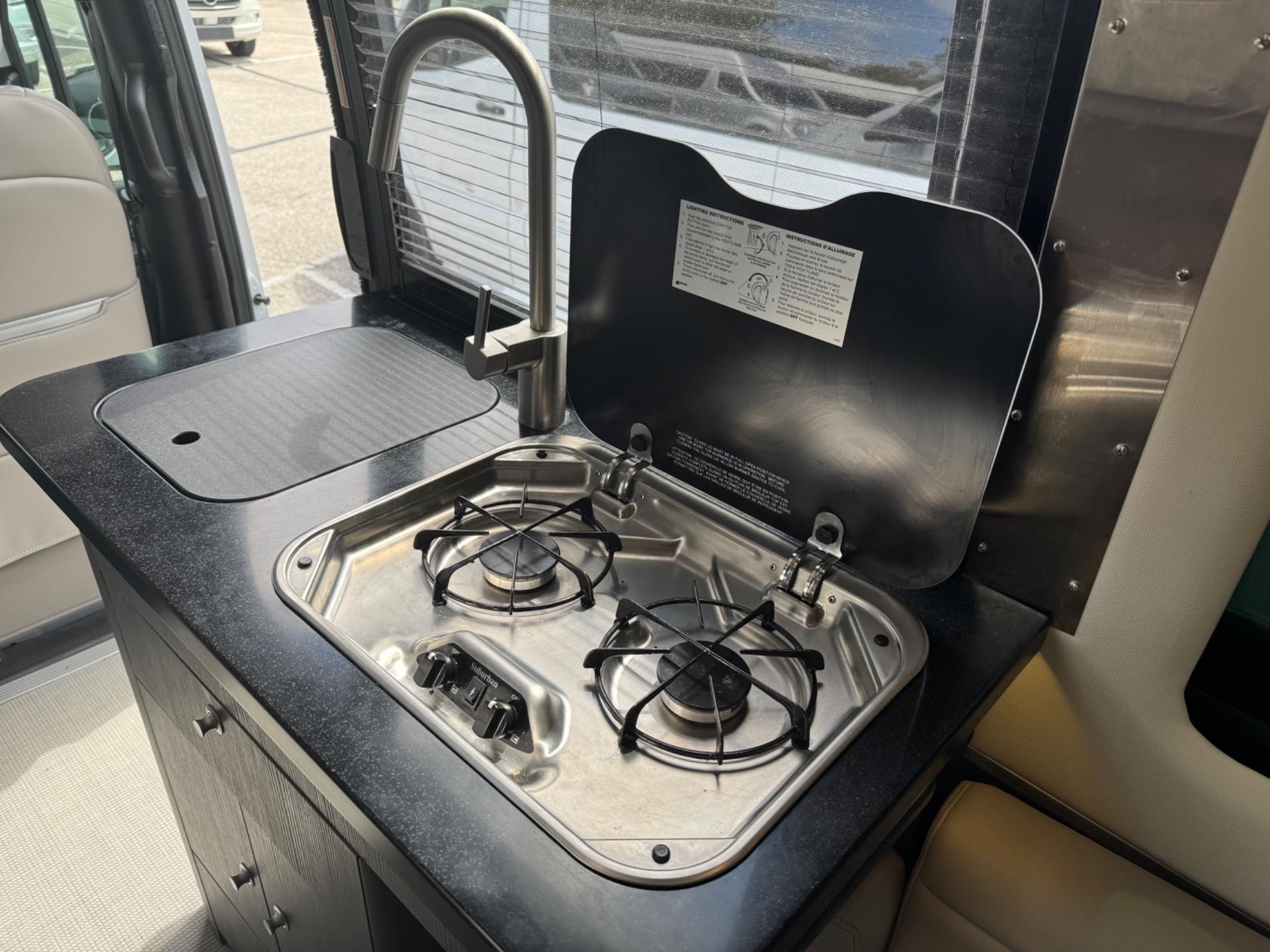 2023 Airstream 2023 Airstream Interstate - thumbnail 11