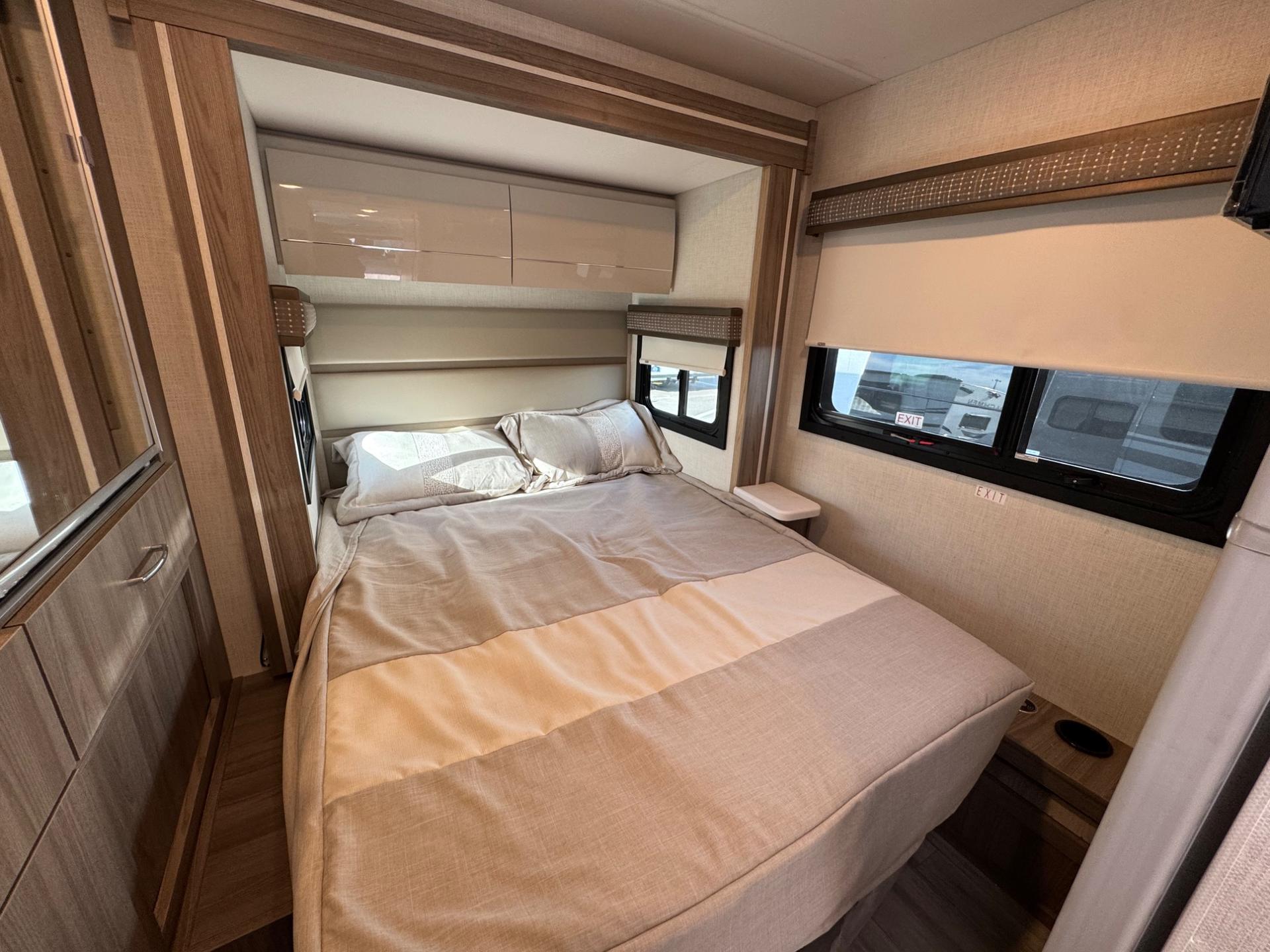 2026 Thor Motor Coach 2026 Thor Motor Coach Tiburon - thumbnail 20