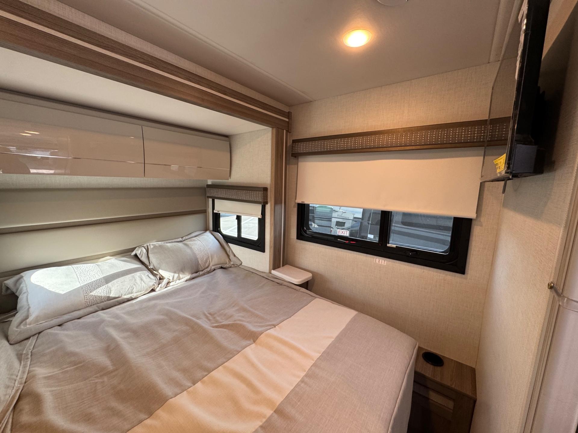 2026 Thor Motor Coach 2026 Thor Motor Coach Tiburon - thumbnail 21