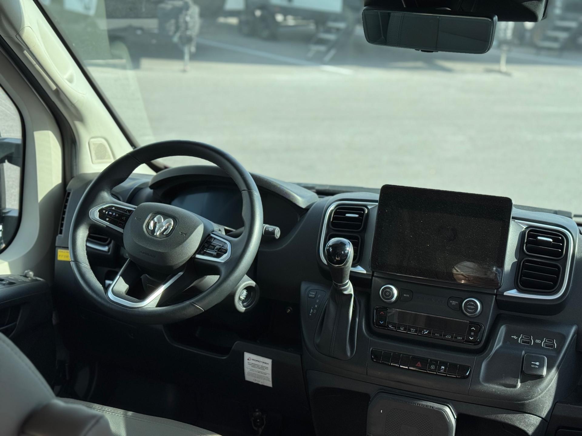 2023 Roadtrek 2023 Roadtrek Chase - thumbnail 5