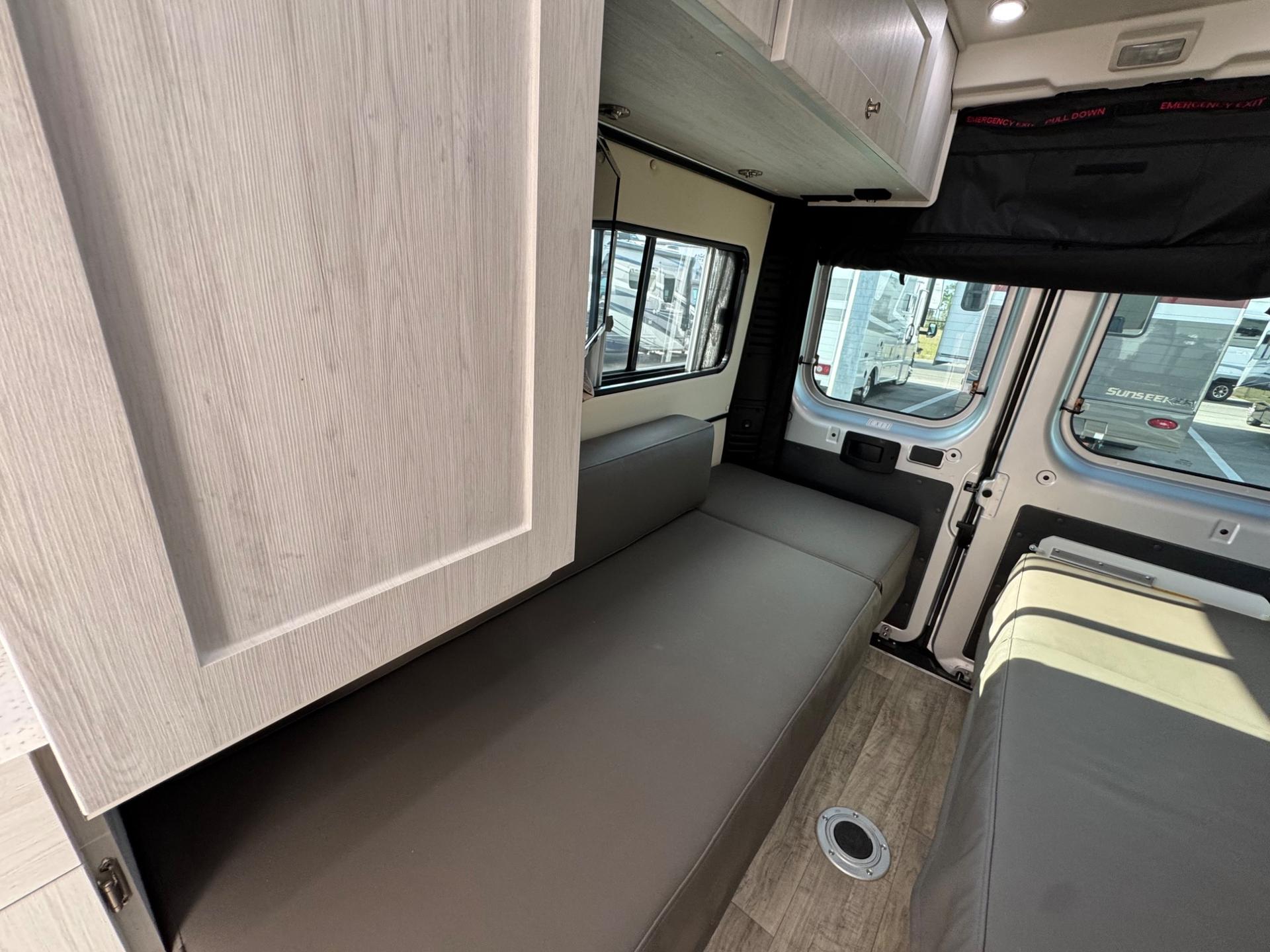 2023 Roadtrek 2023 Roadtrek Chase - thumbnail 14