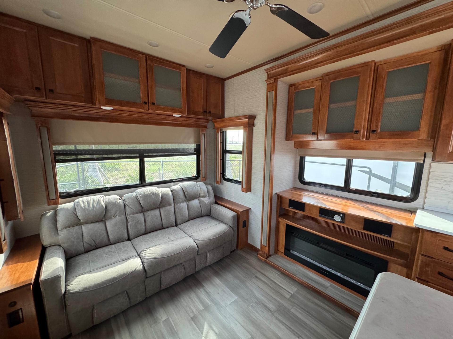 2022 Vanleigh 2022 Vanleigh Beacon - thumbnail 12