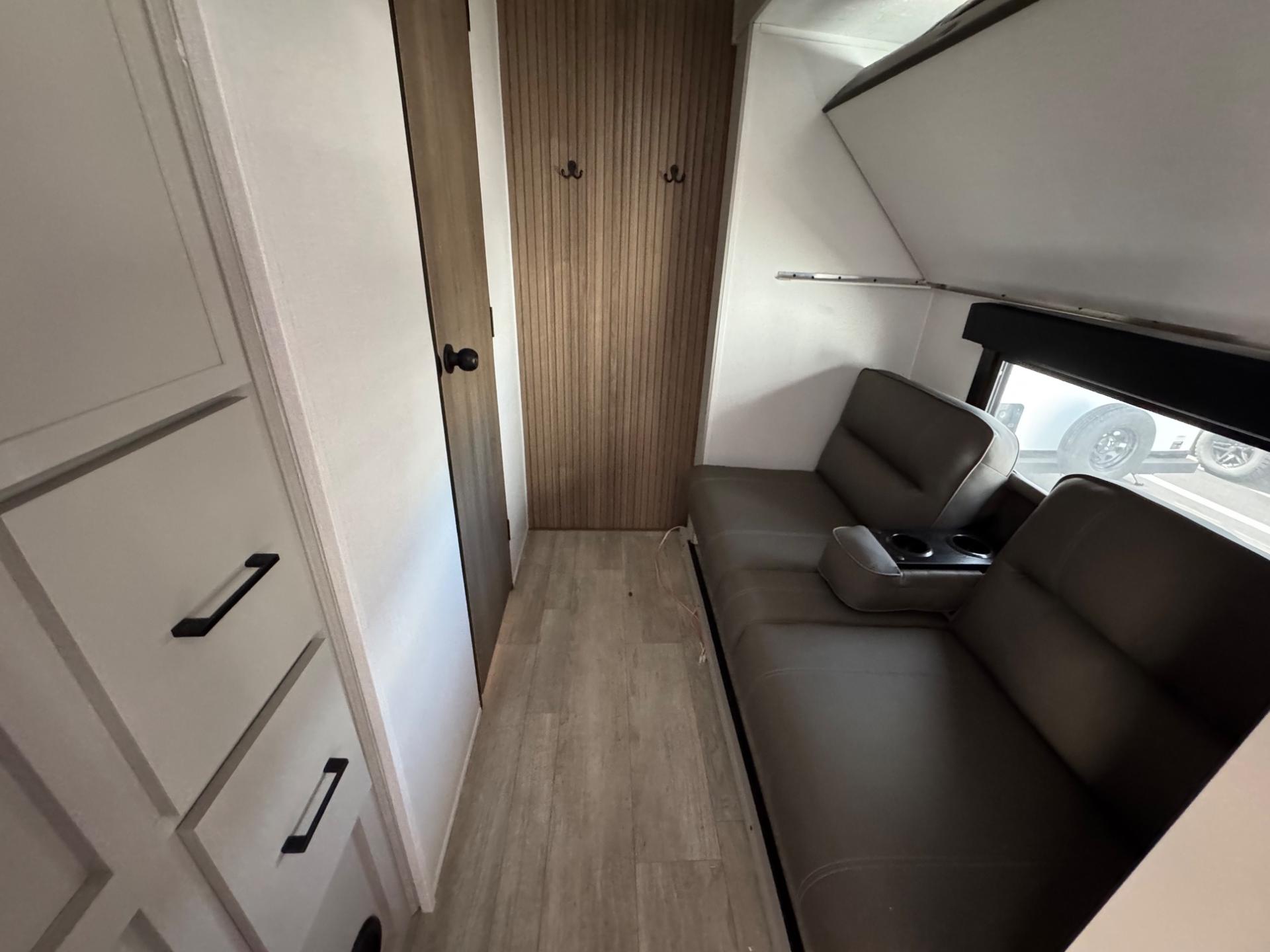 2026 Coachmen 2026 Coachmen Freedom Express Liberty Edition - thumbnail 14