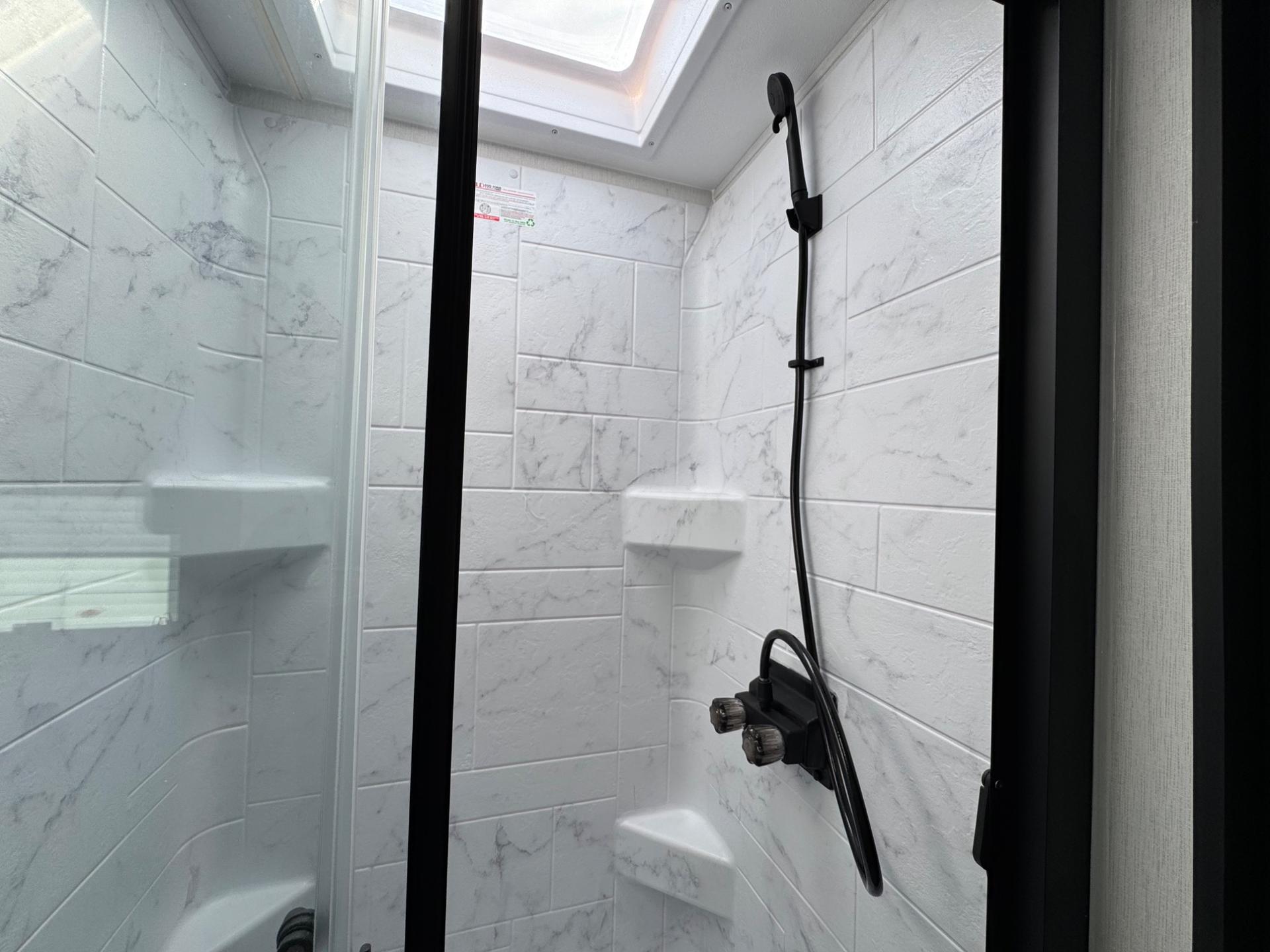 2026 Coachmen 2026 Coachmen Freedom Express Liberty Edition - thumbnail 24