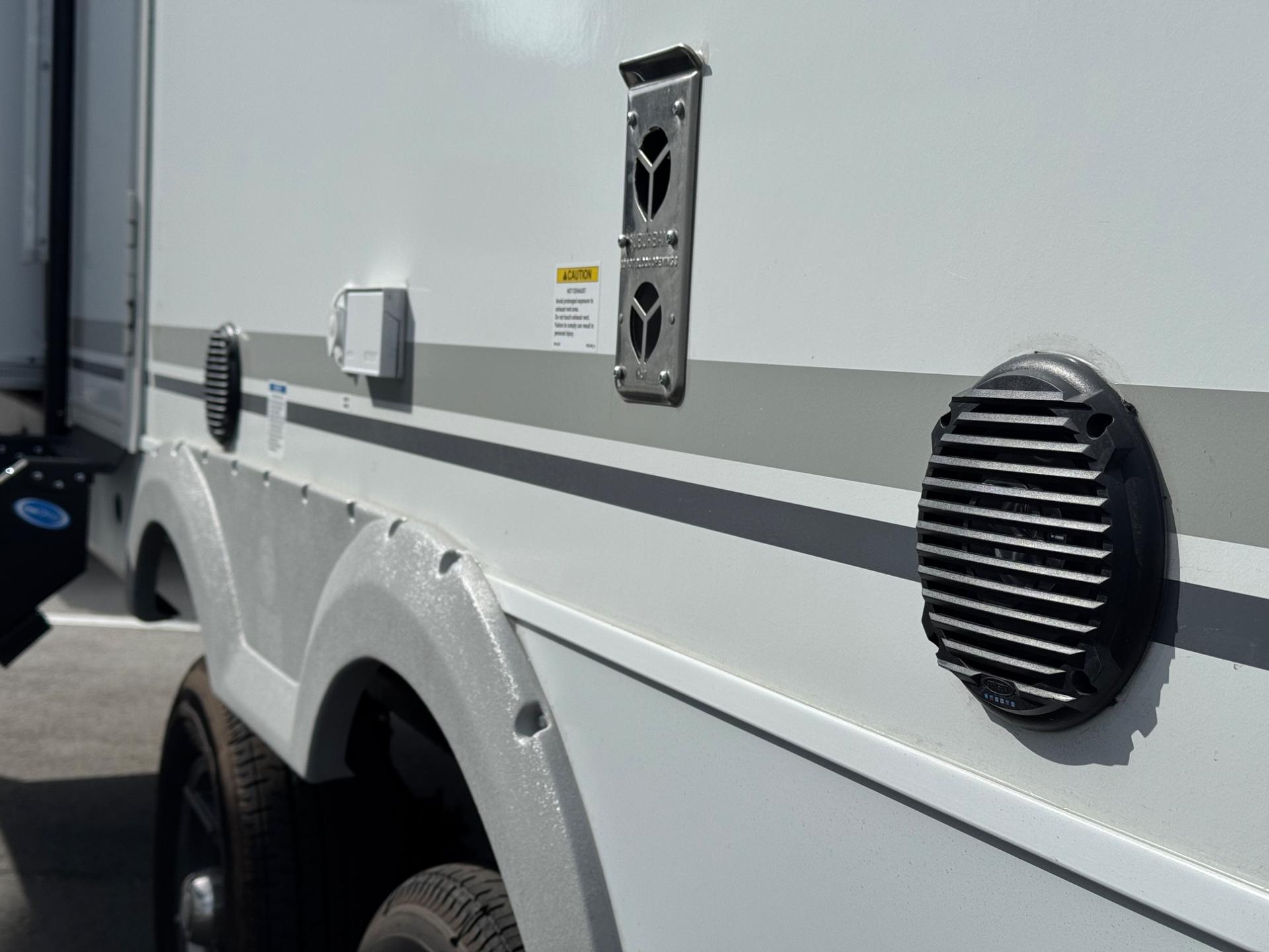 2026 Coachmen 2026 Coachmen Freedom Express Liberty Edition - thumbnail 32