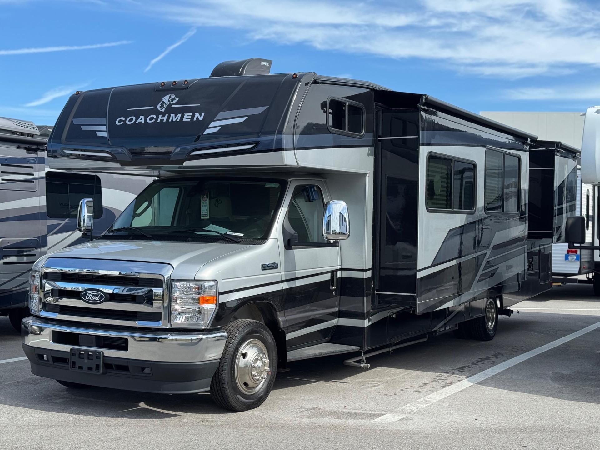 2026 Coachmen RV 2026 Coachmen RV Leprechaun - thumbnail 3